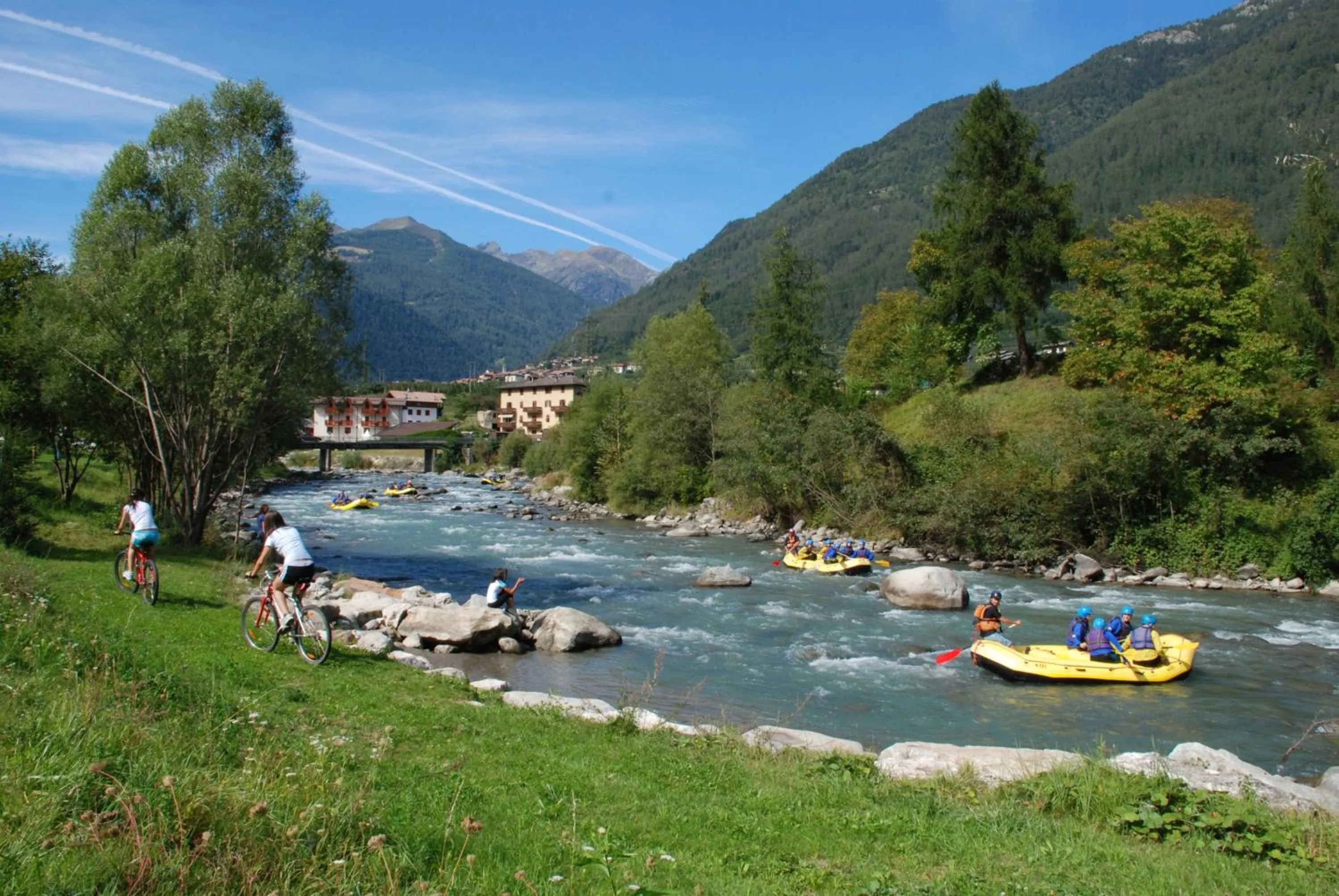 Canoeing in Hotel Michela