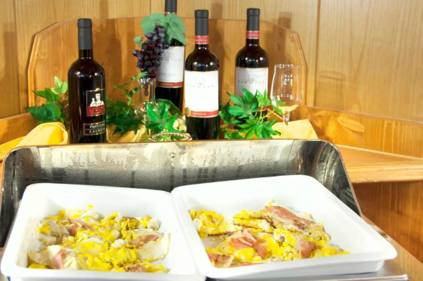 Buffet breakfast in Hotel Michela