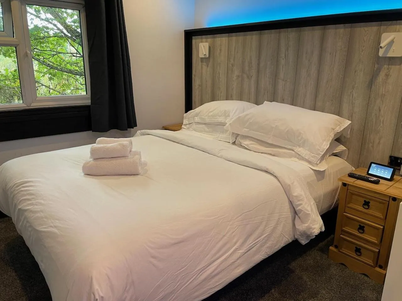 Bedroom, Bed in TheWaterfrontLodges