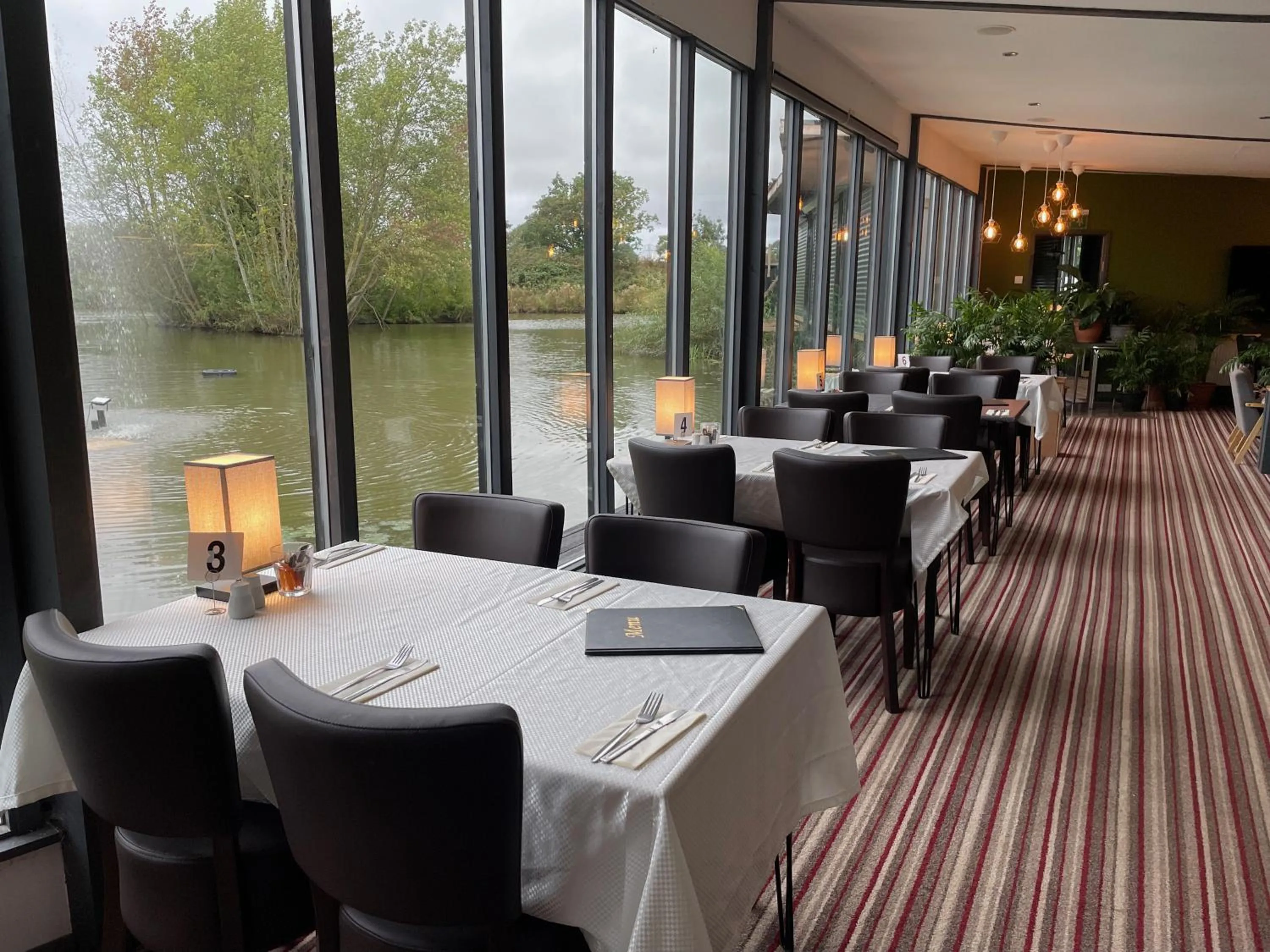 Restaurant/places to eat in TheWaterfrontLodges