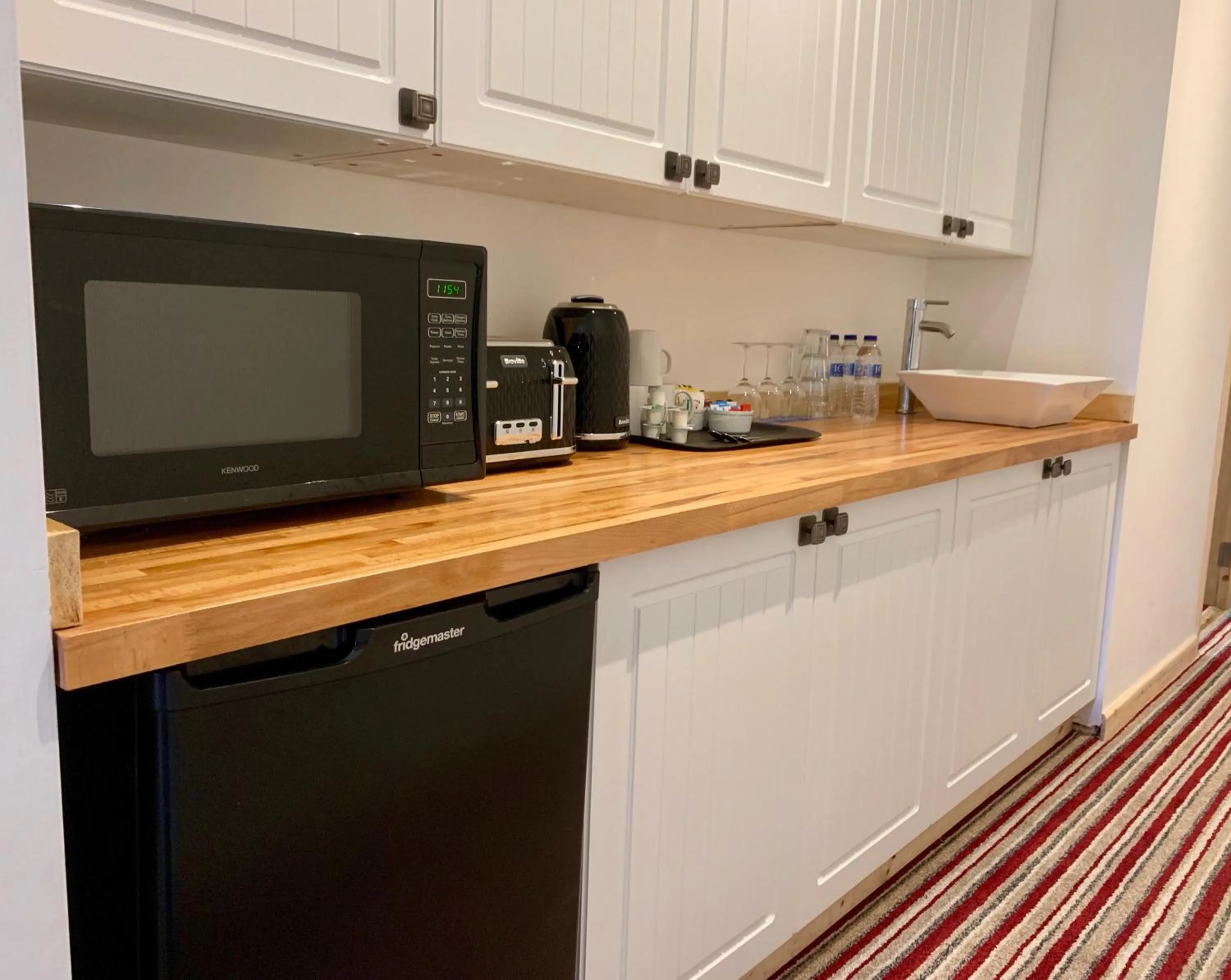 Coffee/tea facilities in TheWaterfrontLodges