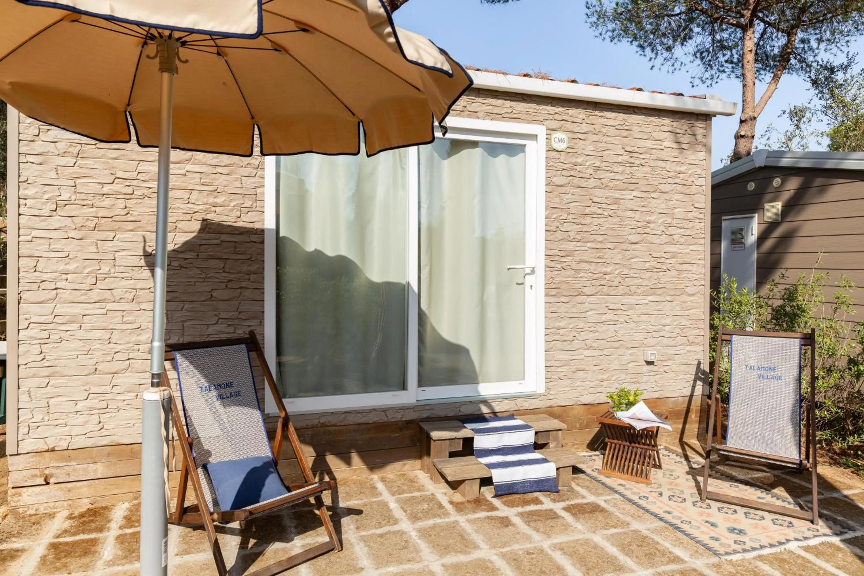 Photo of the whole room in Gitavillage Talamone