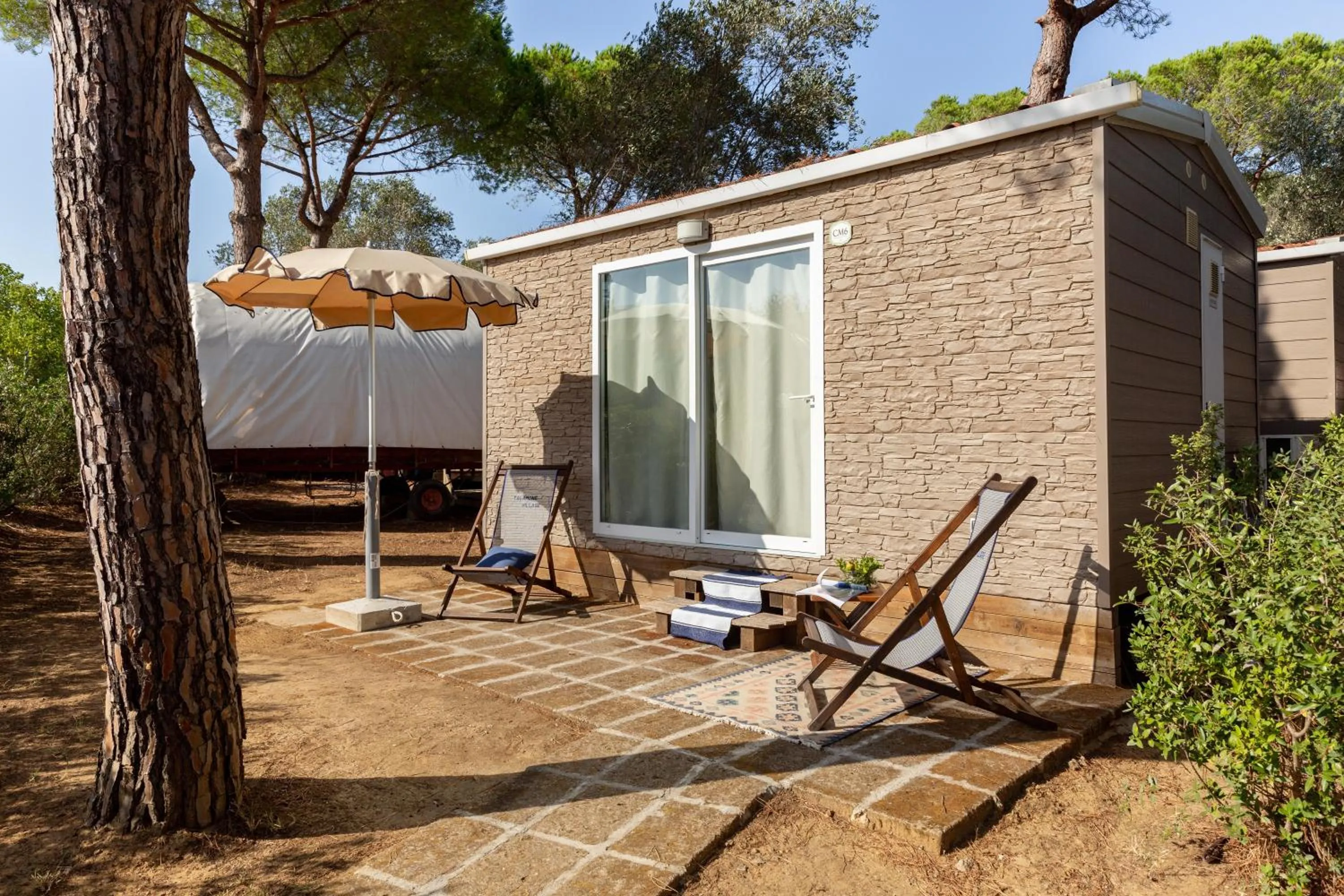 Photo of the whole room in Gitavillage Talamone