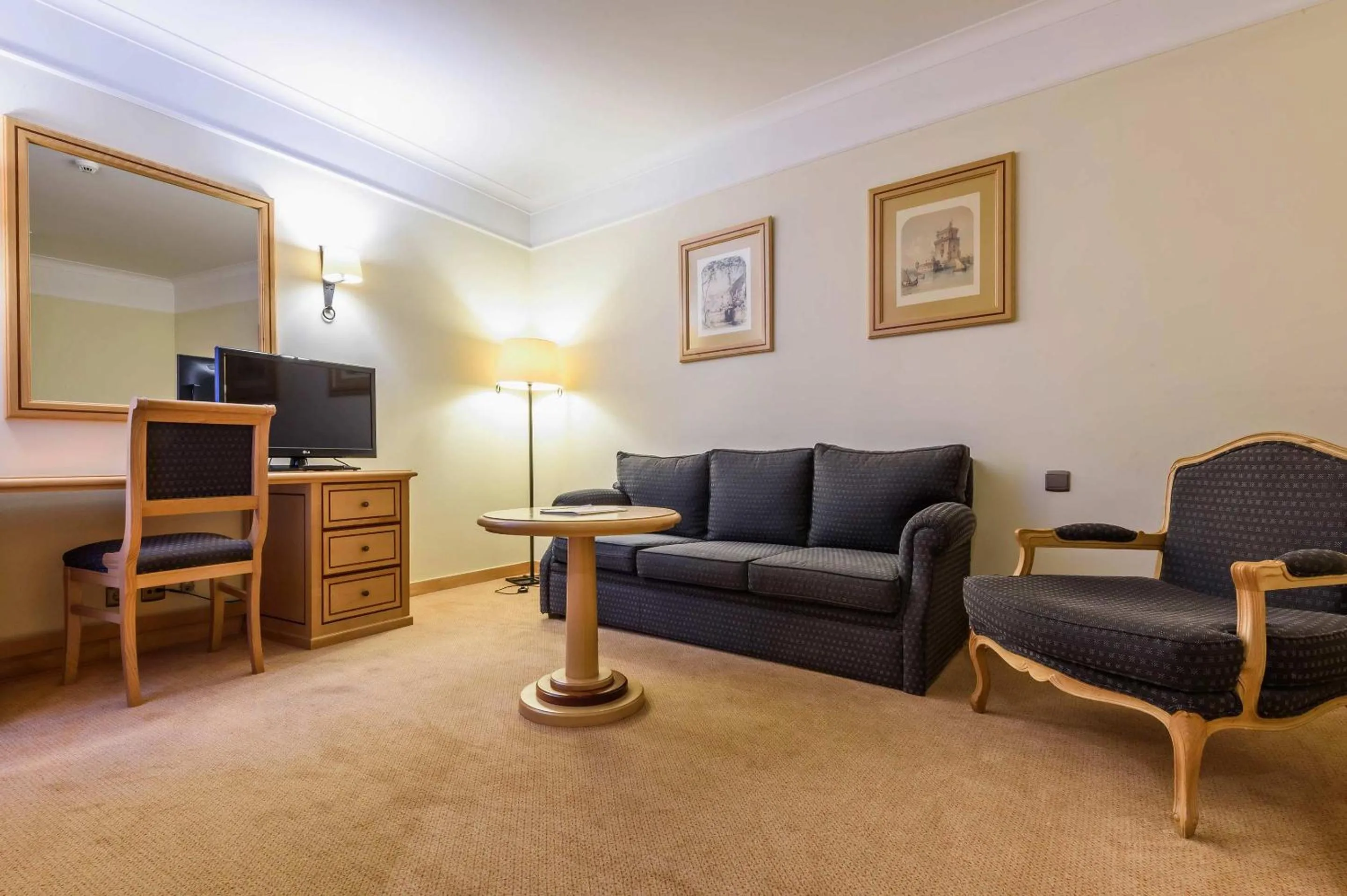 Living room in Hotel Real Palacio