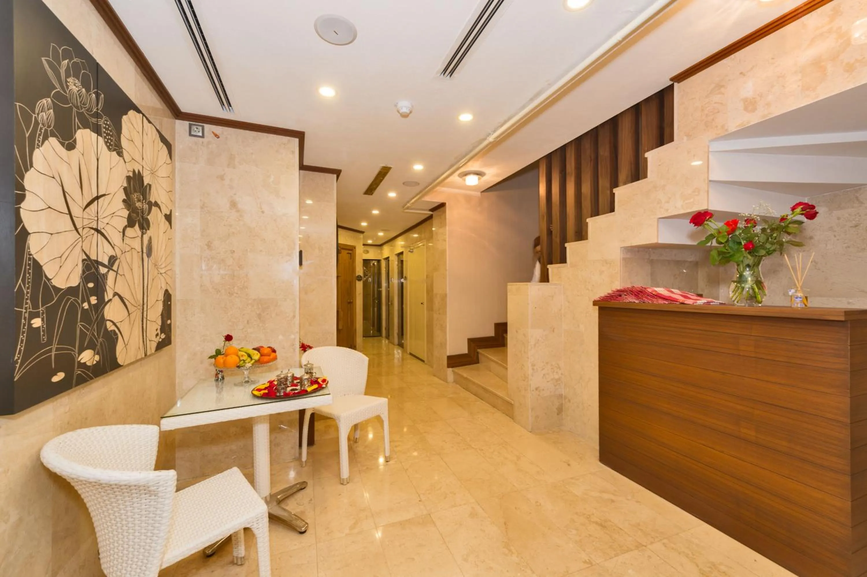 Sauna in Darkmen Hotel