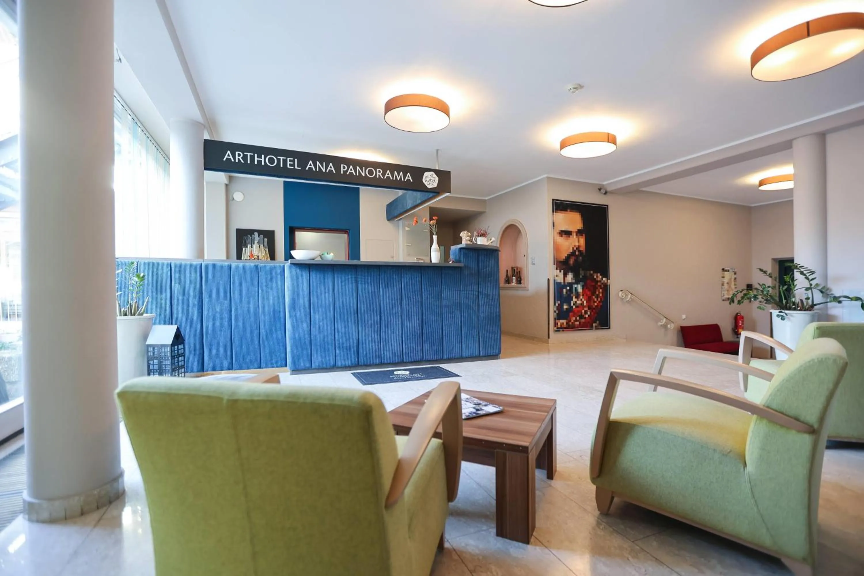 Lobby or reception in ANA Panorama, Trademark Collection by Wyndham