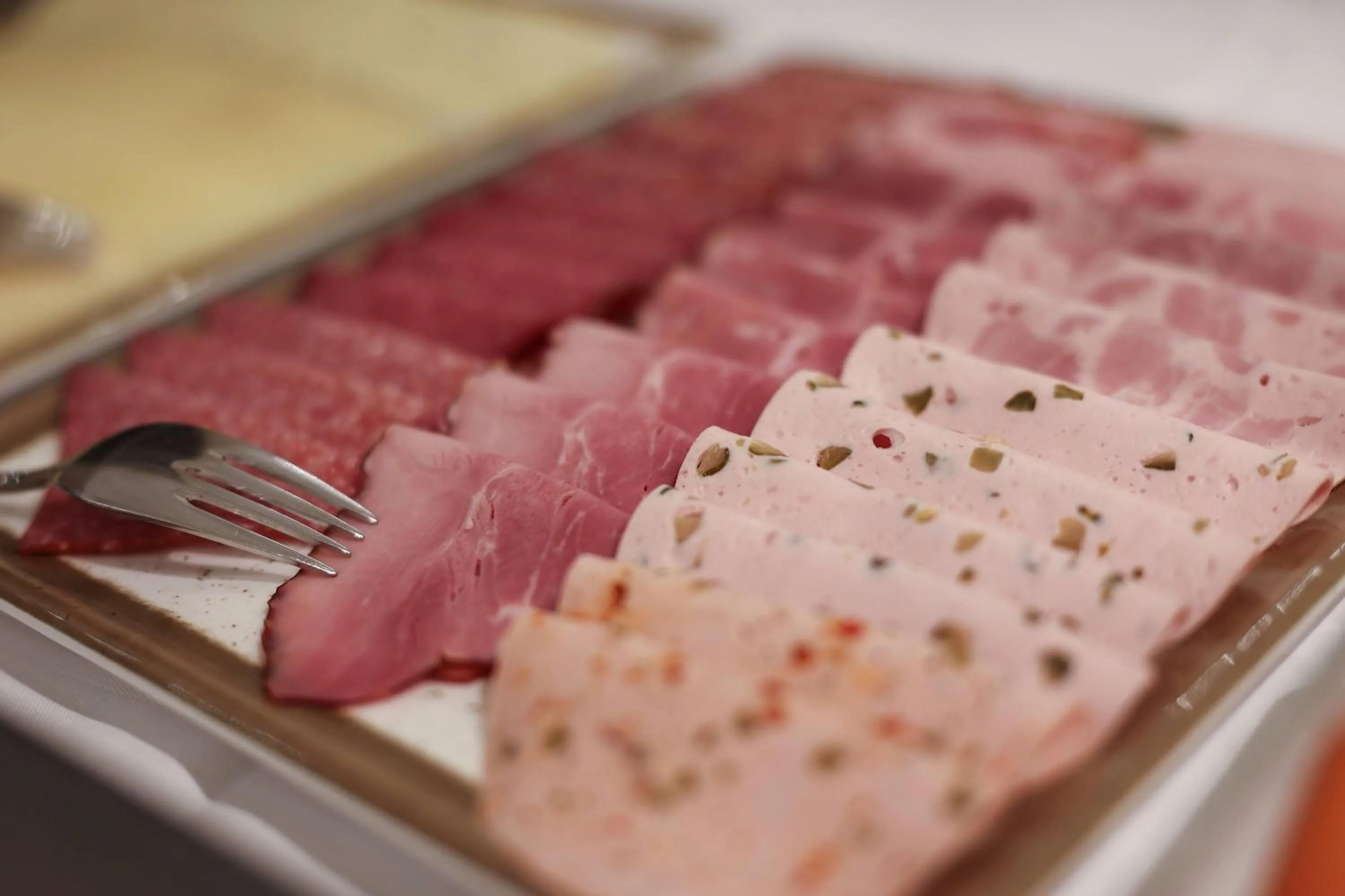 Restaurant/places to eat in ANA Panorama, Trademark Collection by Wyndham