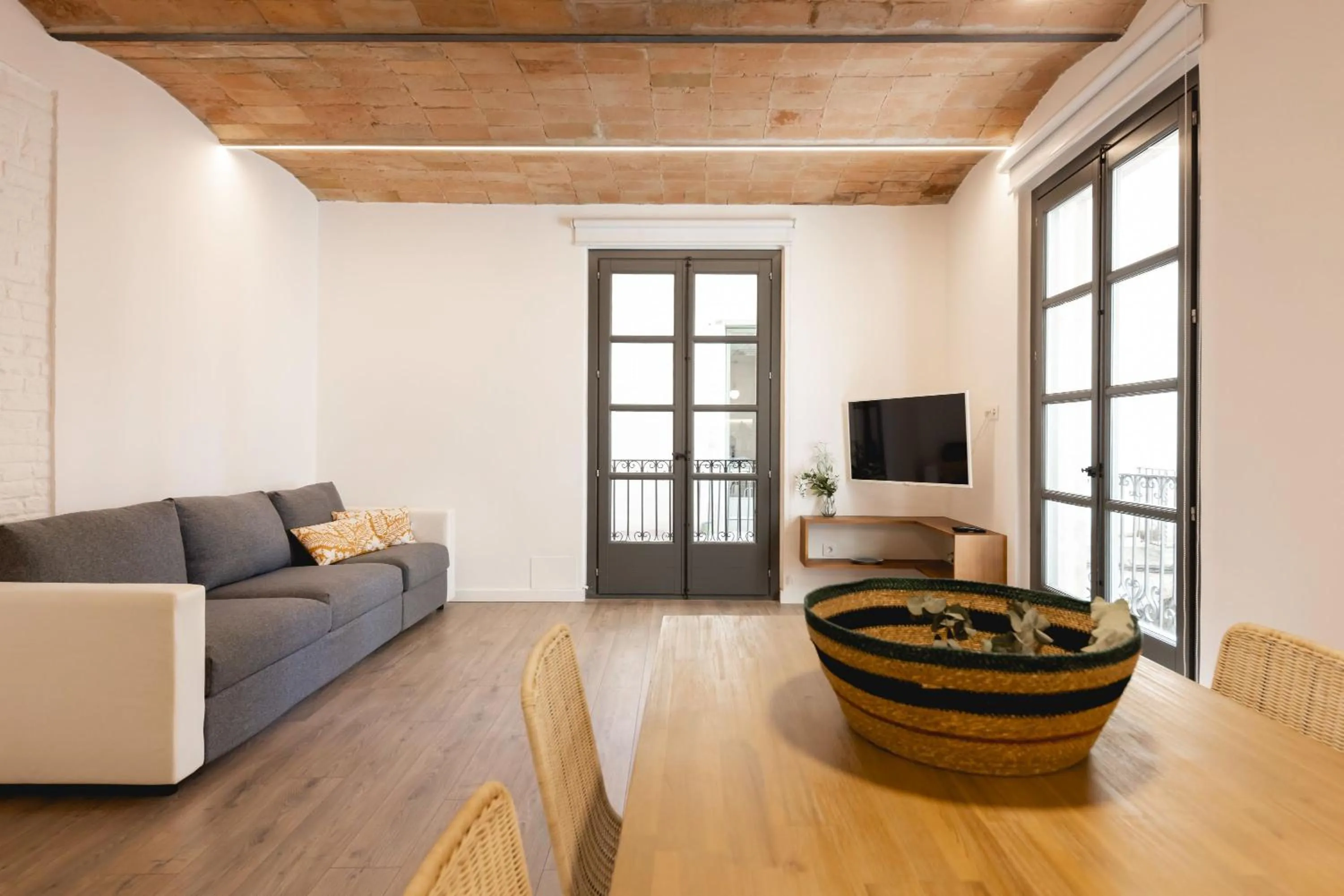 Living room in Bravissimo Cort Reial Entresol B