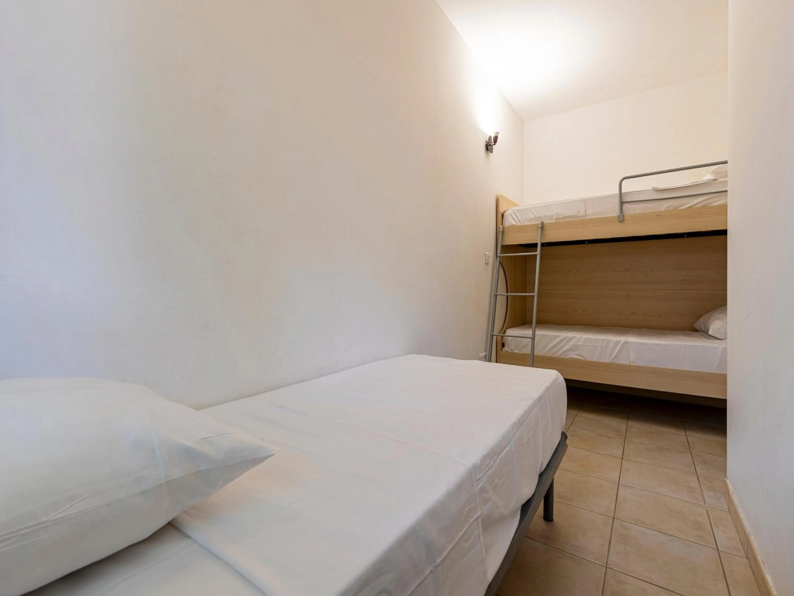 Bedroom, Bed in Vacancéole - Résidence Lisa Maria