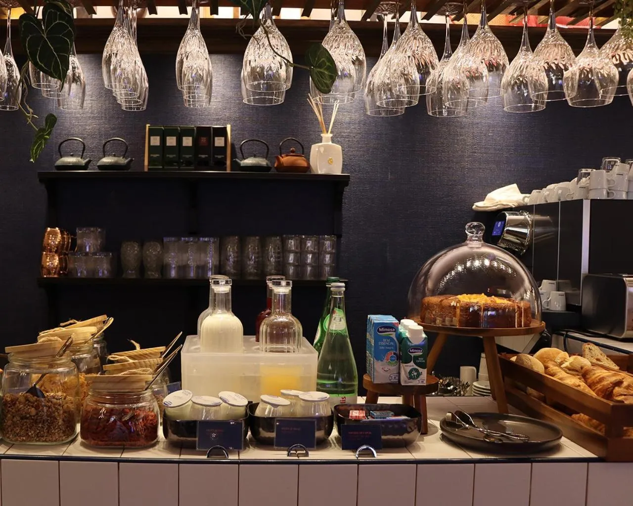 Buffet breakfast in Real Residência - Apartamentos Turísticos