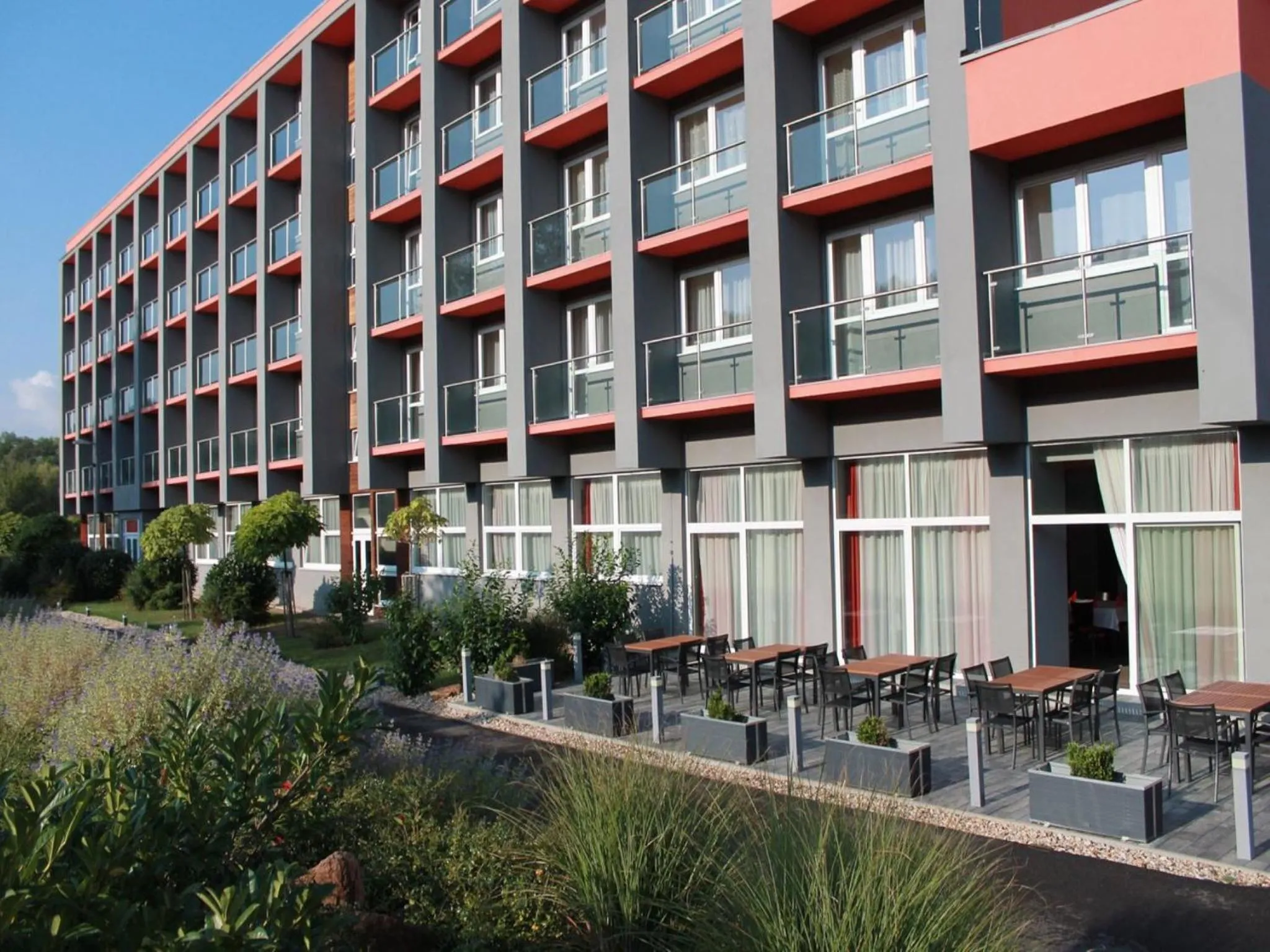 Restaurant/places to eat in Hotel Panorama