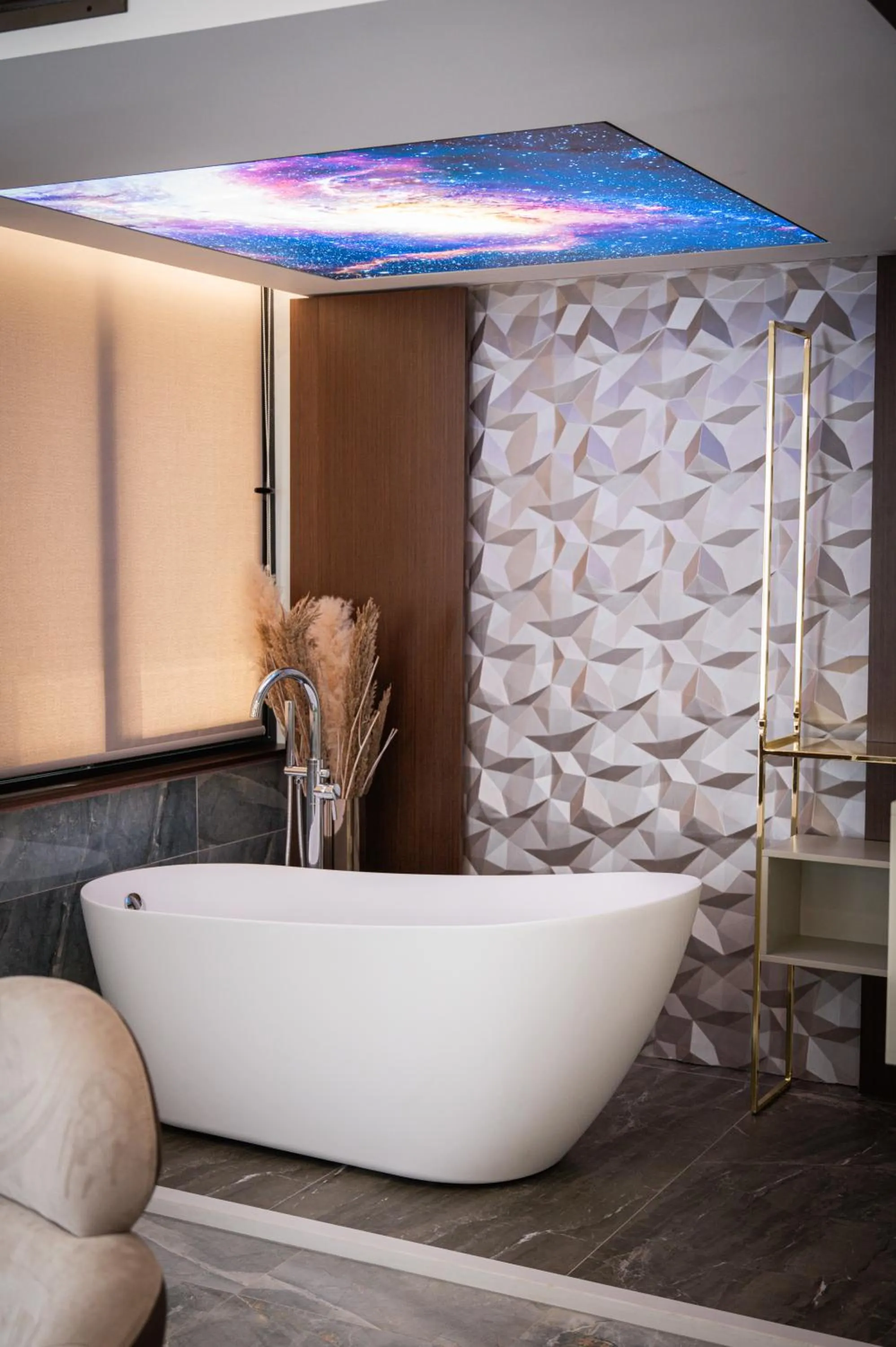 Brilliant Hotel & SPA