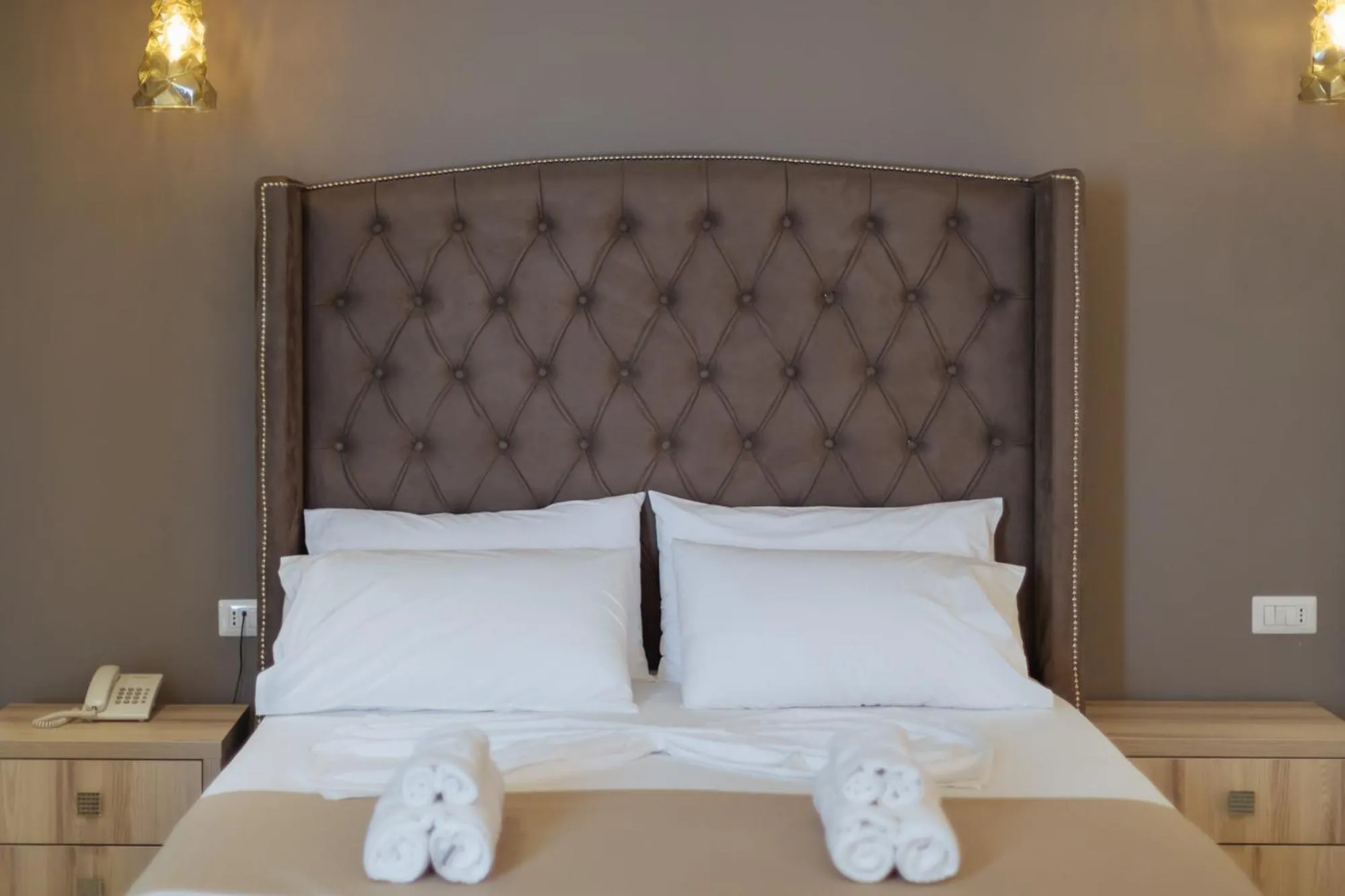 Bed in Brilliant Hotel & SPA