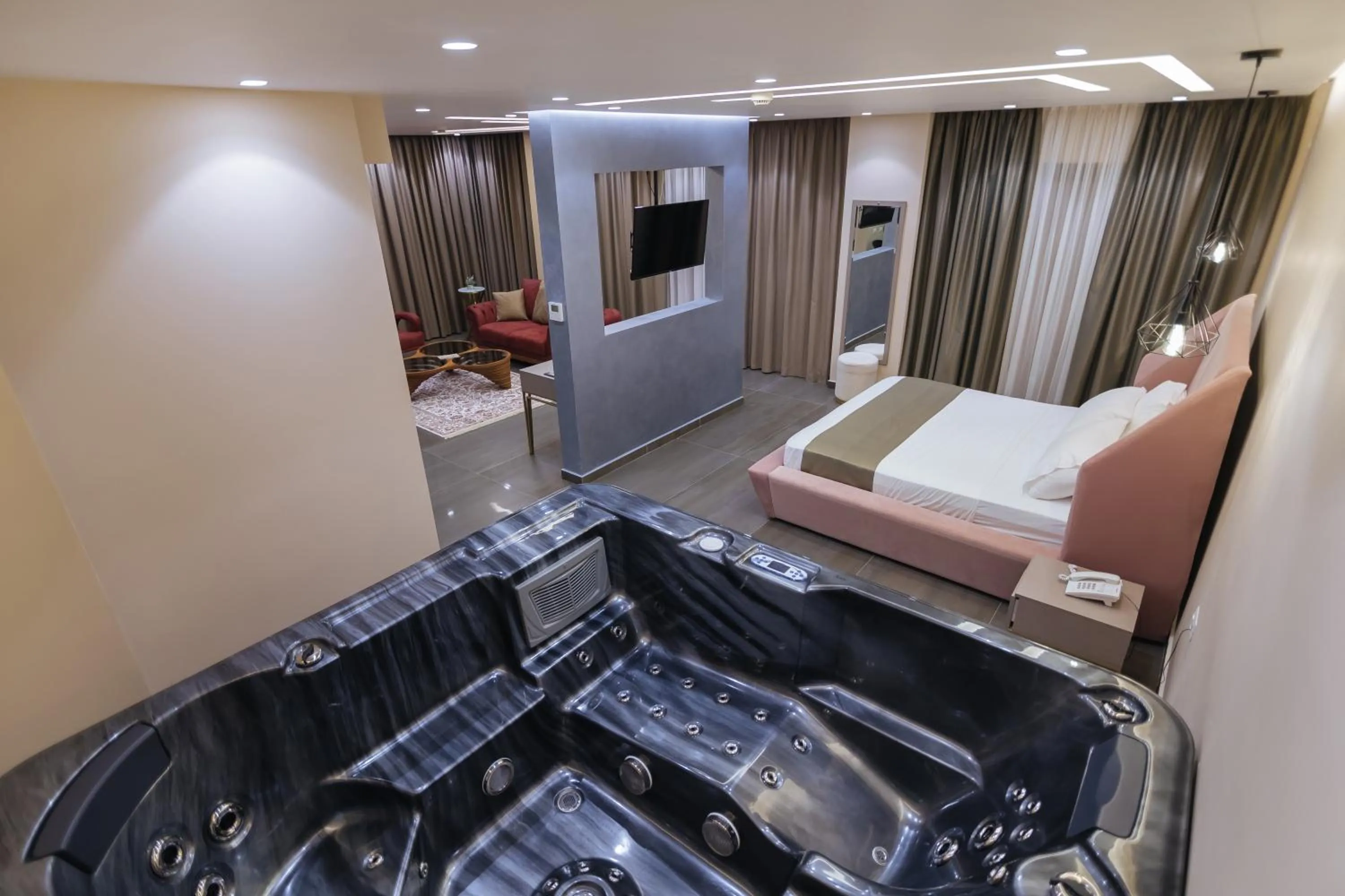 Bed in Brilliant Hotel & SPA