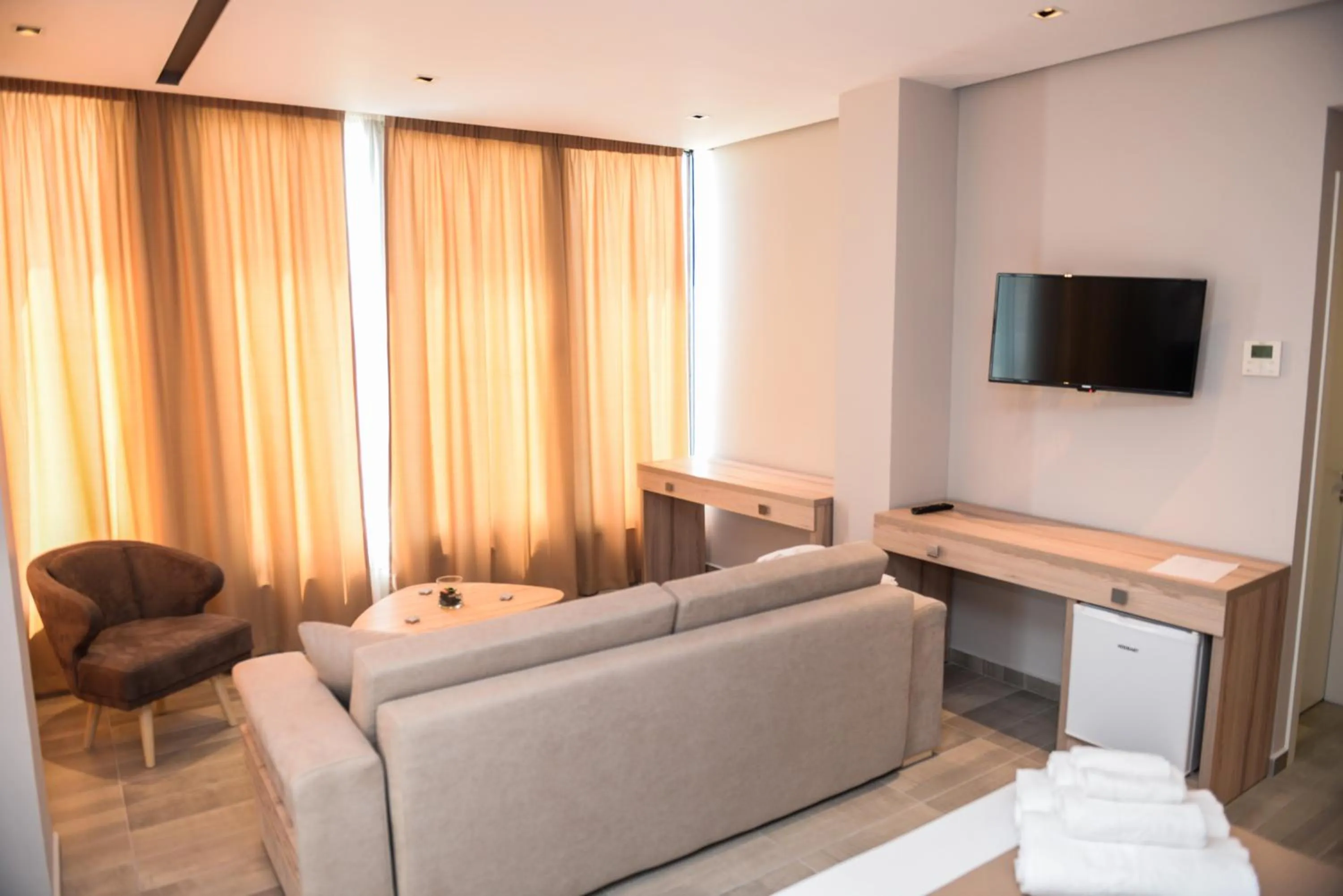 TV and multimedia in Brilliant Hotel & SPA