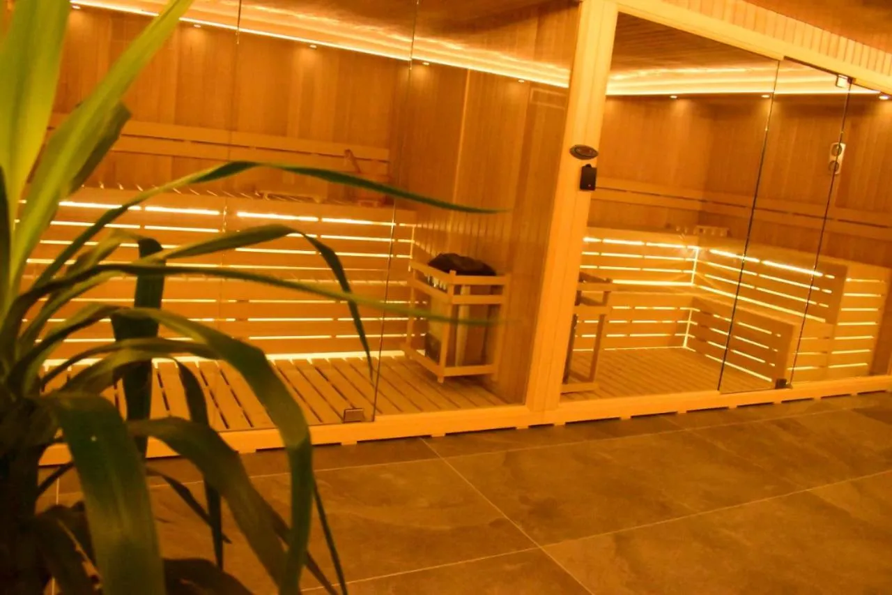 Brilliant Hotel & SPA