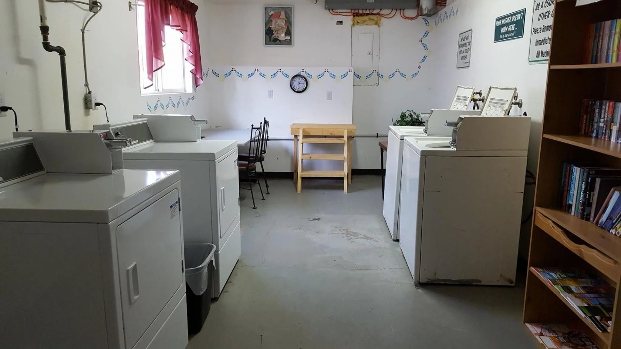 Library in 100 Mile Motel & RV Park