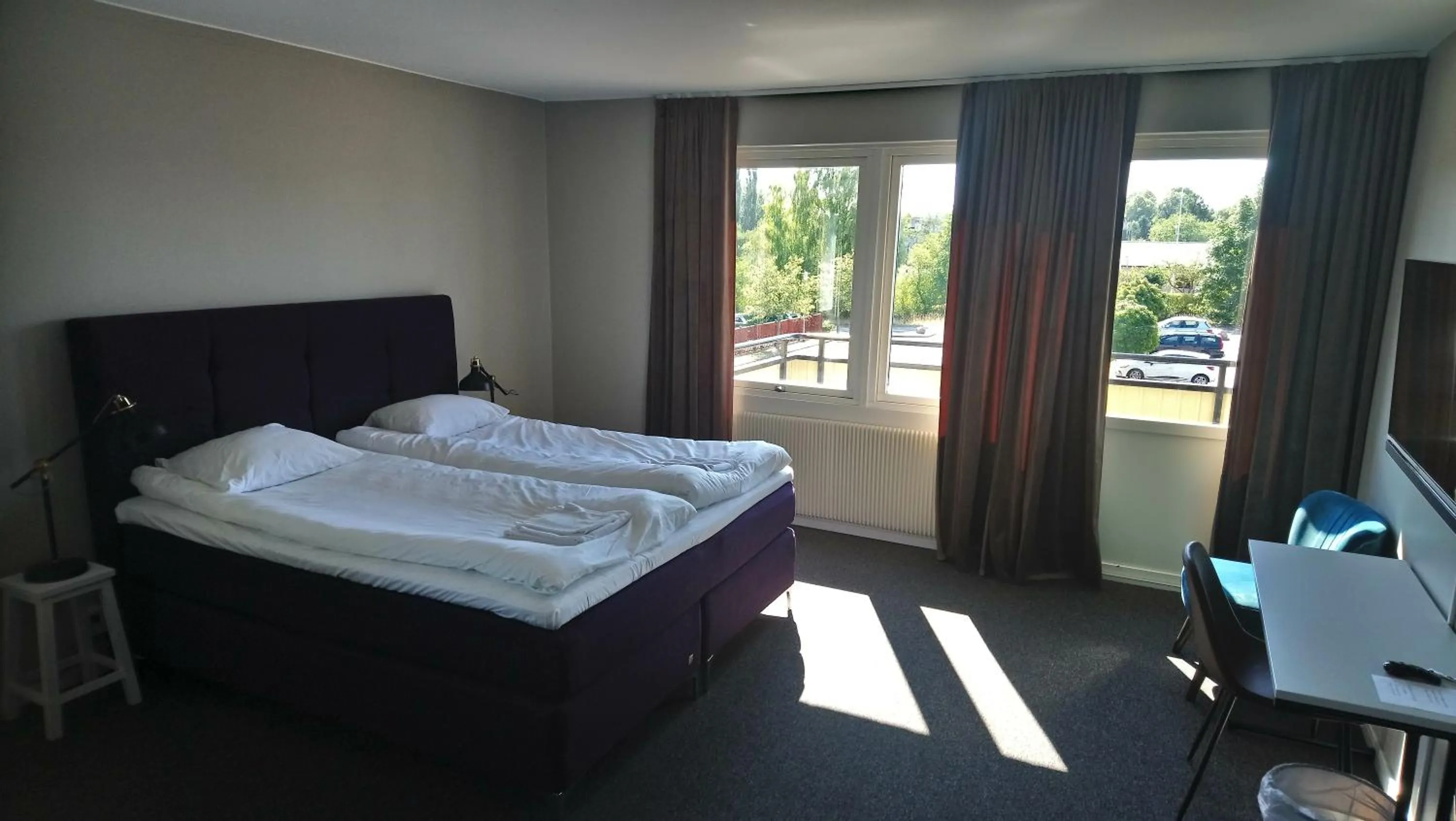 Photo of the whole room, Bed in BriQ Hotell