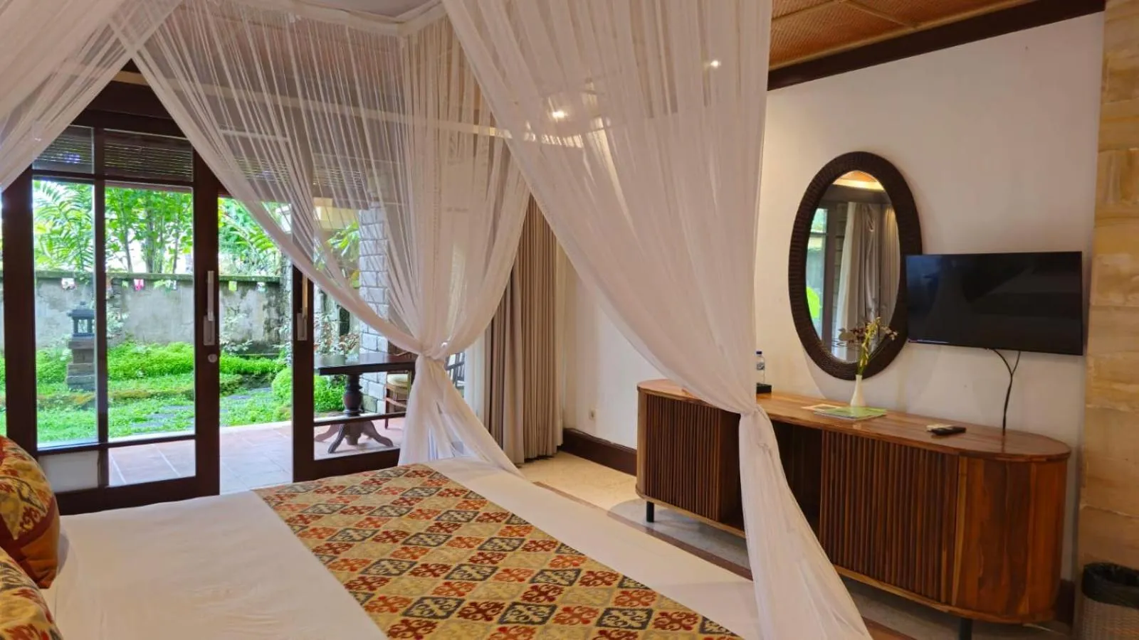 Bedroom, Bed in Kori Ubud Resort, Restaurant & Spa