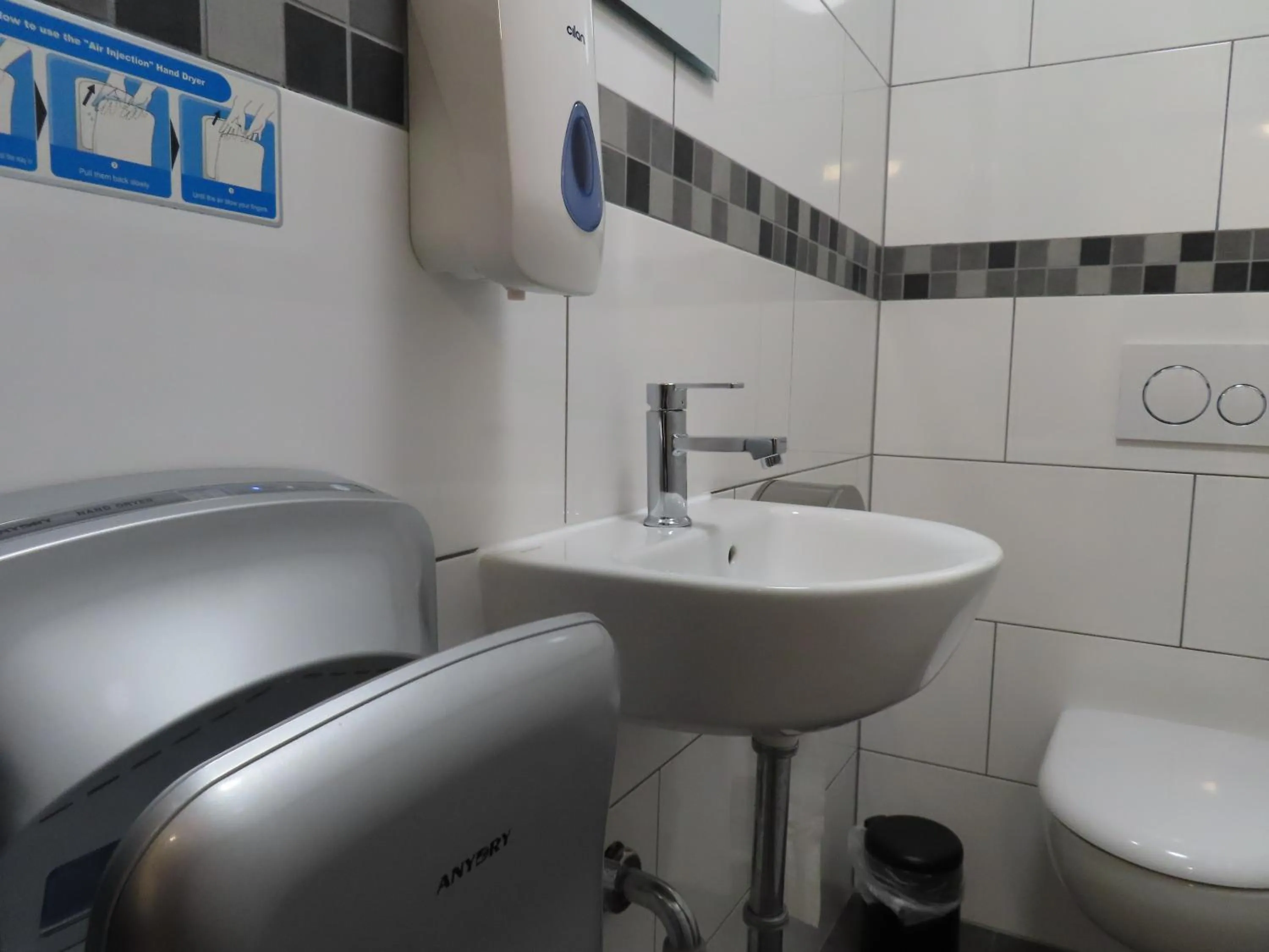 Bathroom in Hotel City Inn