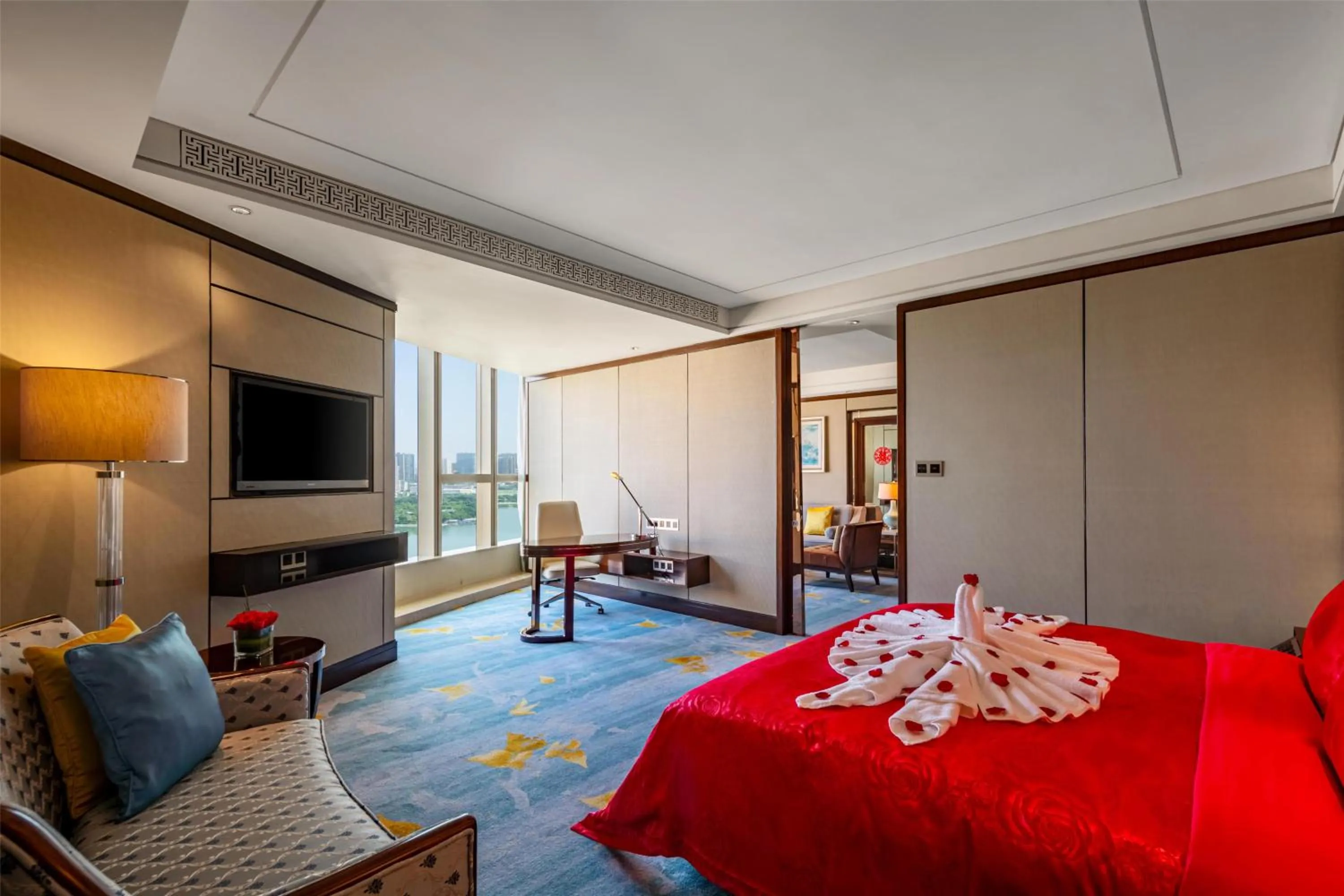 wedding, Bed in Kempinski Hotel Xiamen