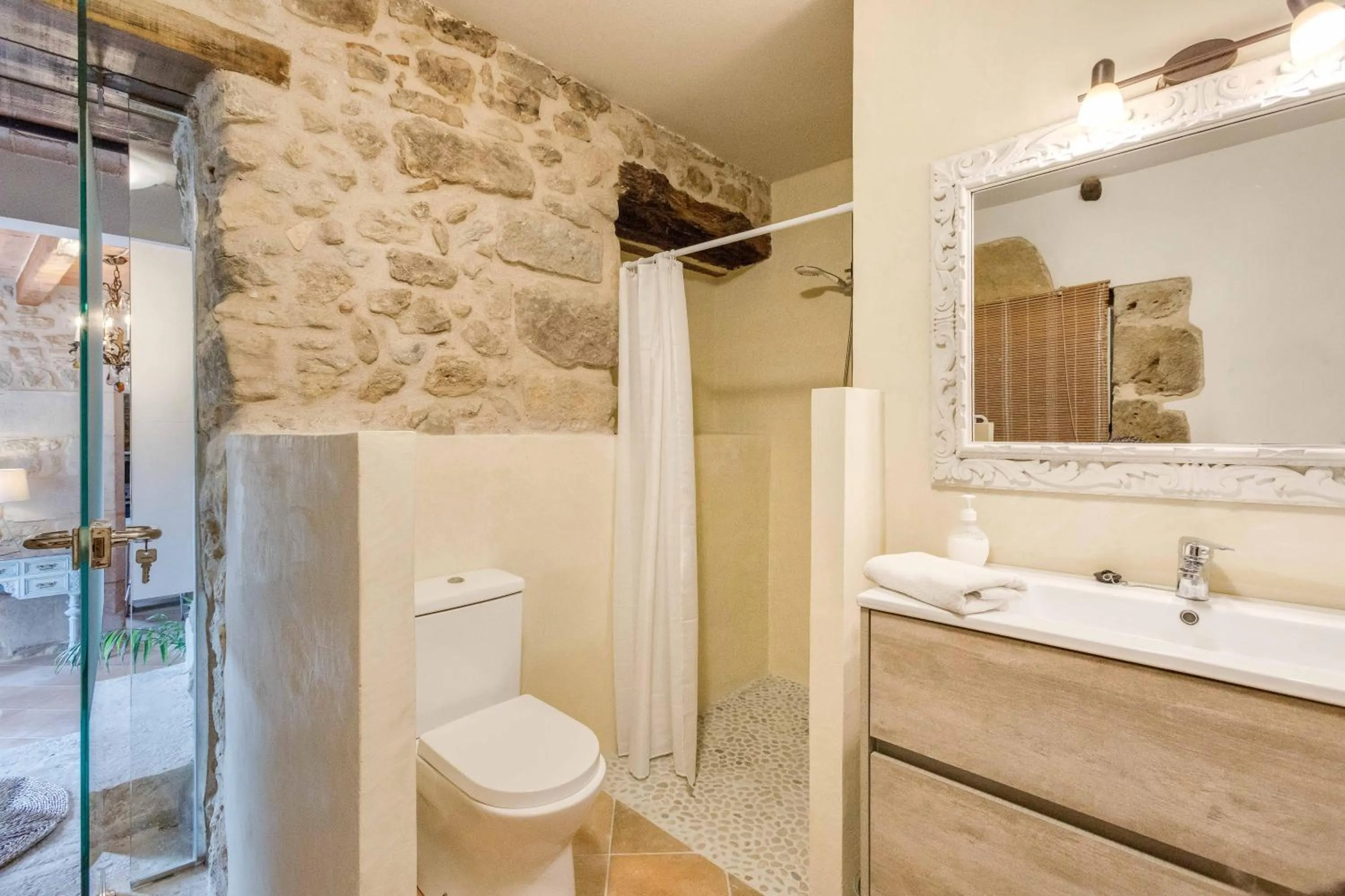 Shower in Flateli Diana