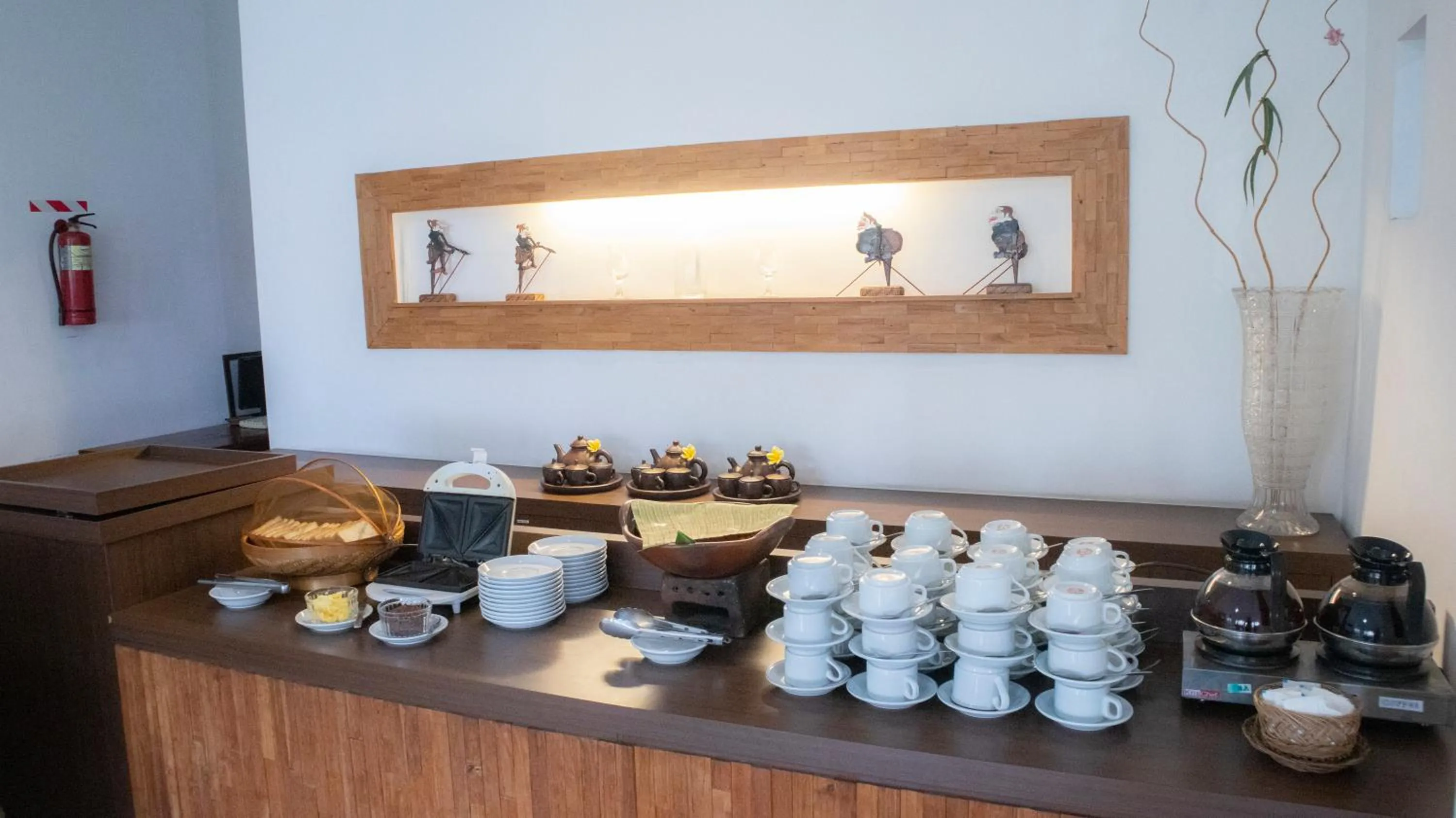 Restaurant/places to eat in Mawar Asri Hotel