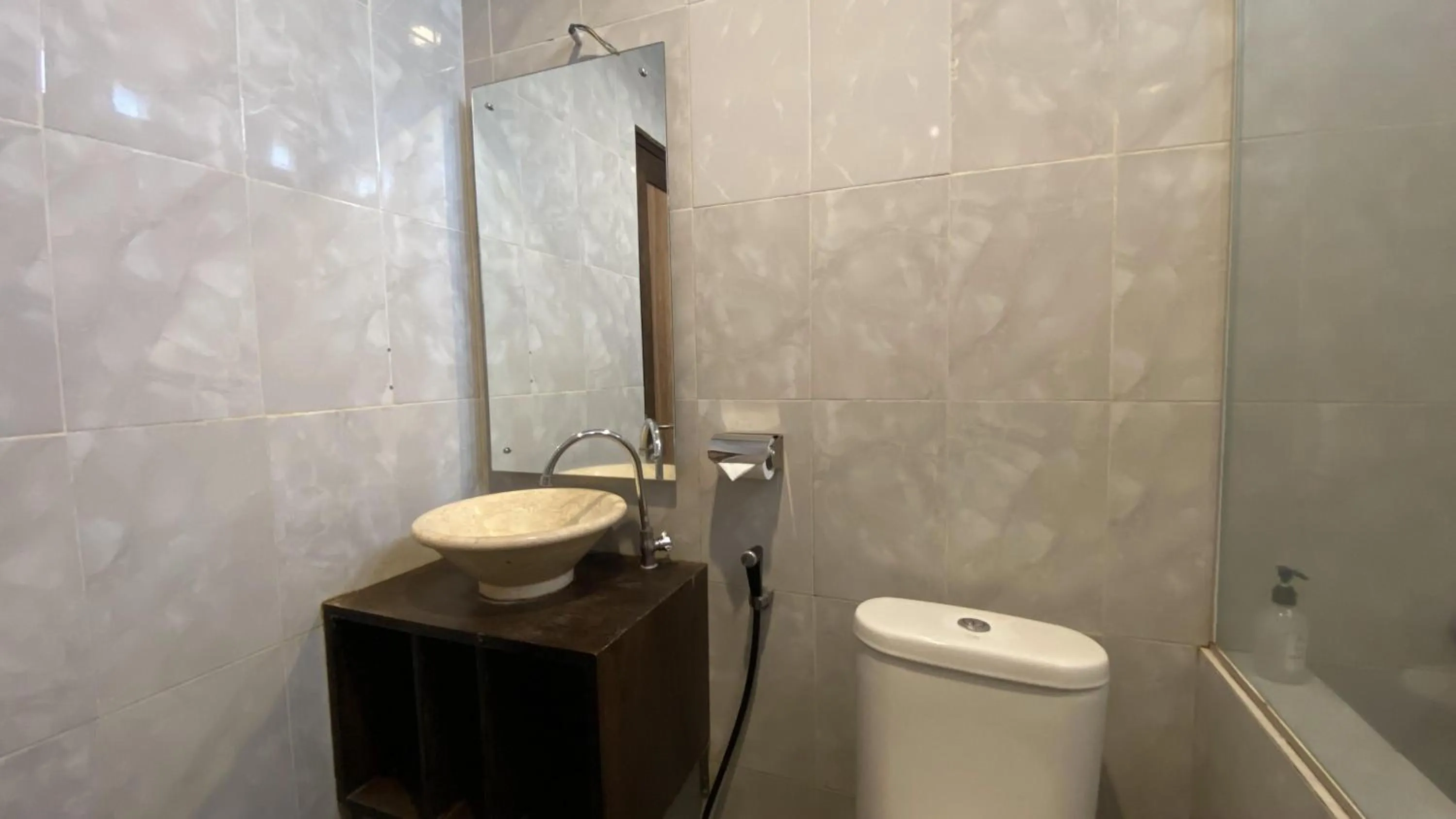 Bathroom in Mawar Asri Hotel