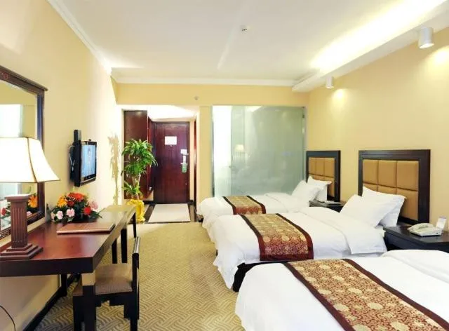 West Street Vista Hotel