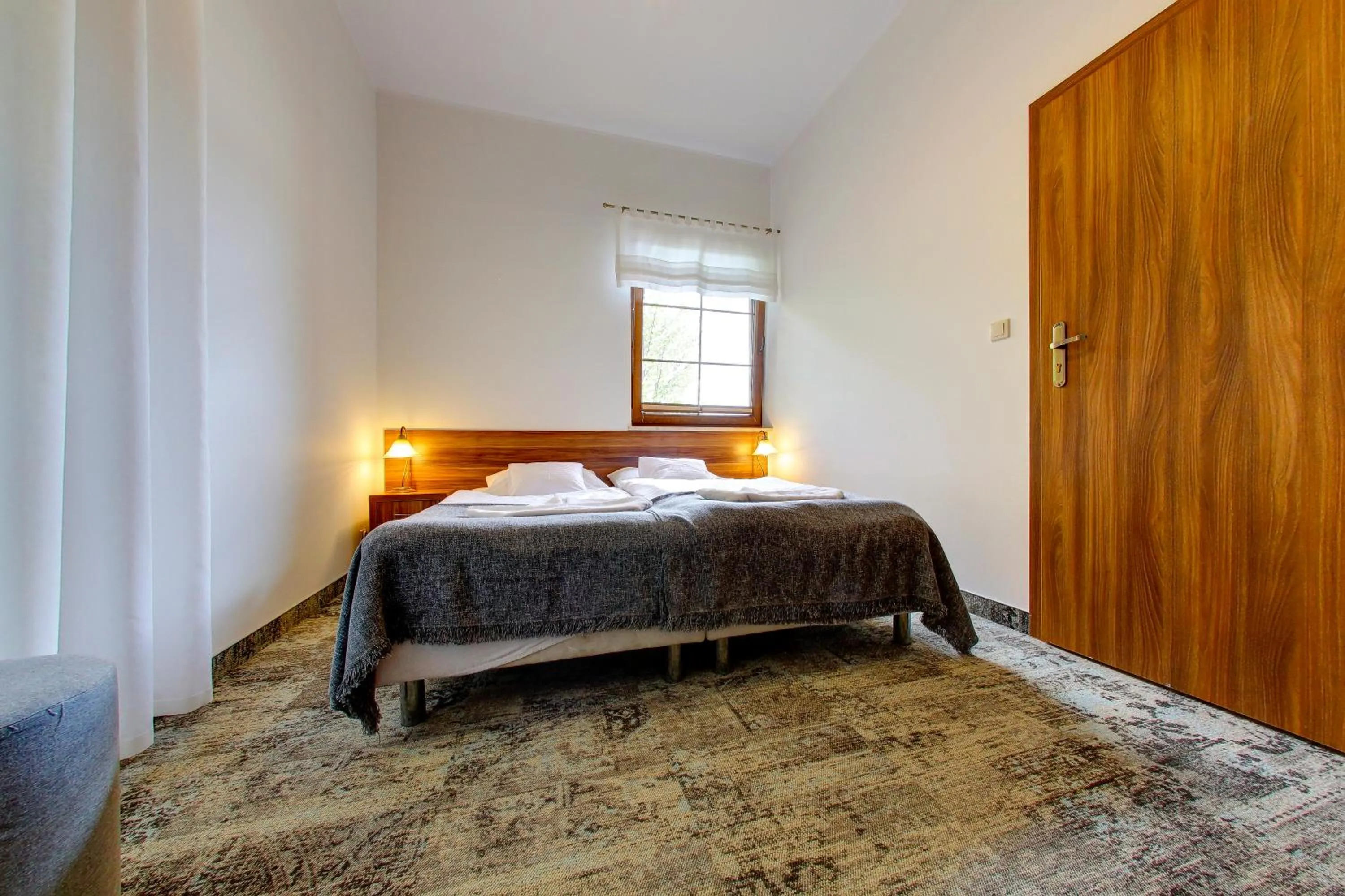 Bed in POD DEBEM Kompleks Zeglarsko-Rekreacyjny