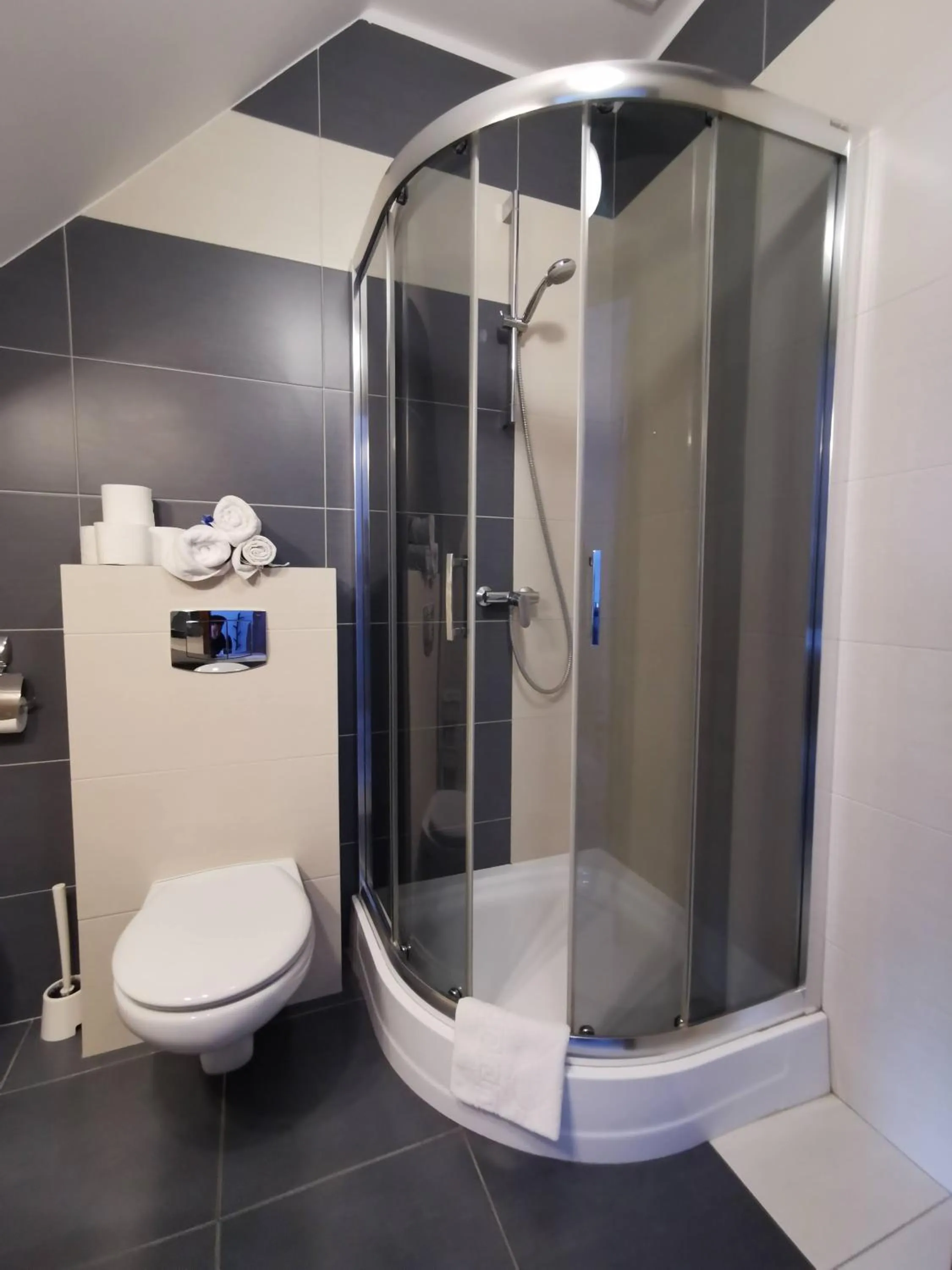 Bathroom in POD DEBEM Kompleks Zeglarsko-Rekreacyjny