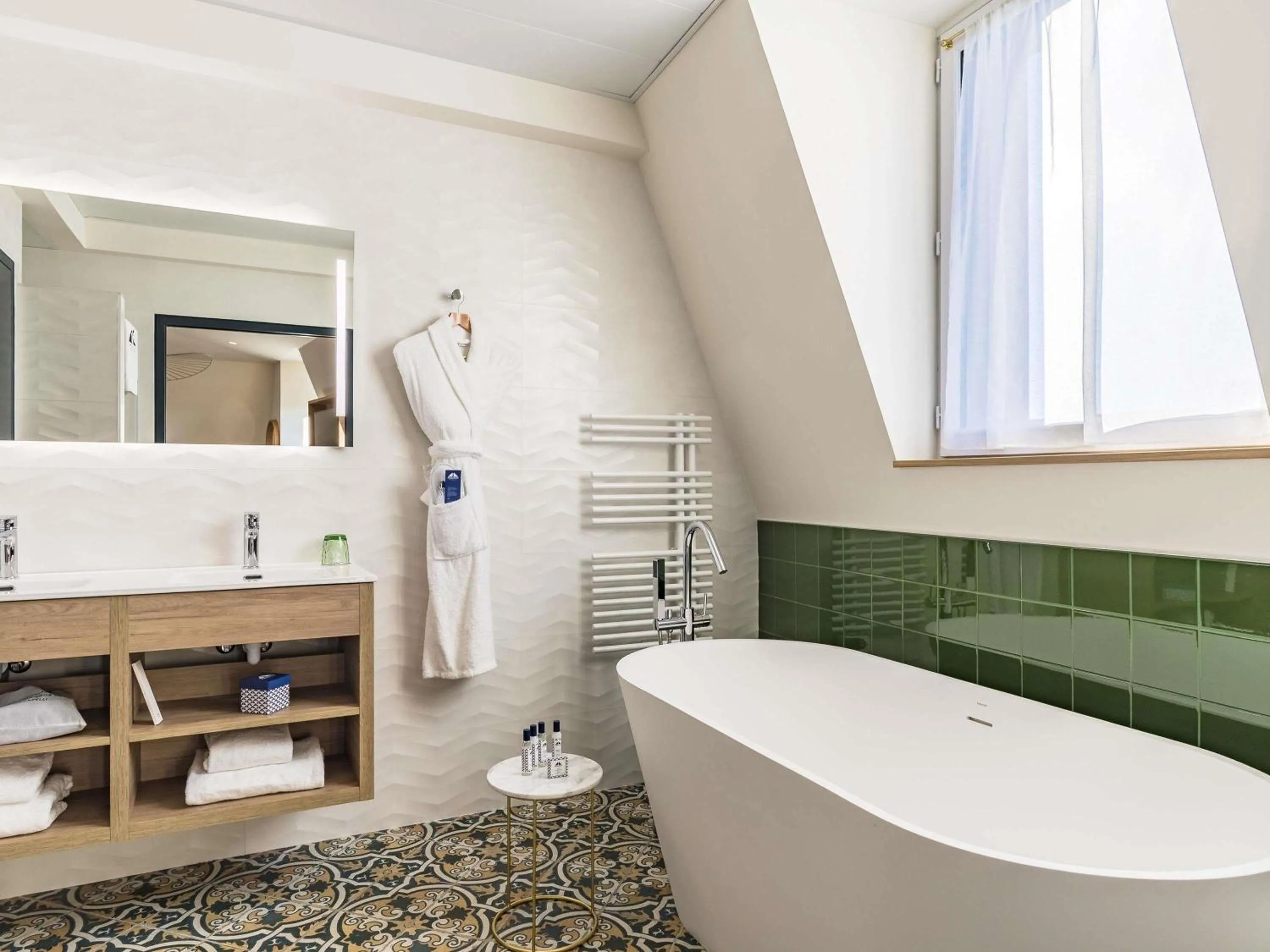 Bedroom in MADISON Saint Jean de Luz - Handwritten Collection