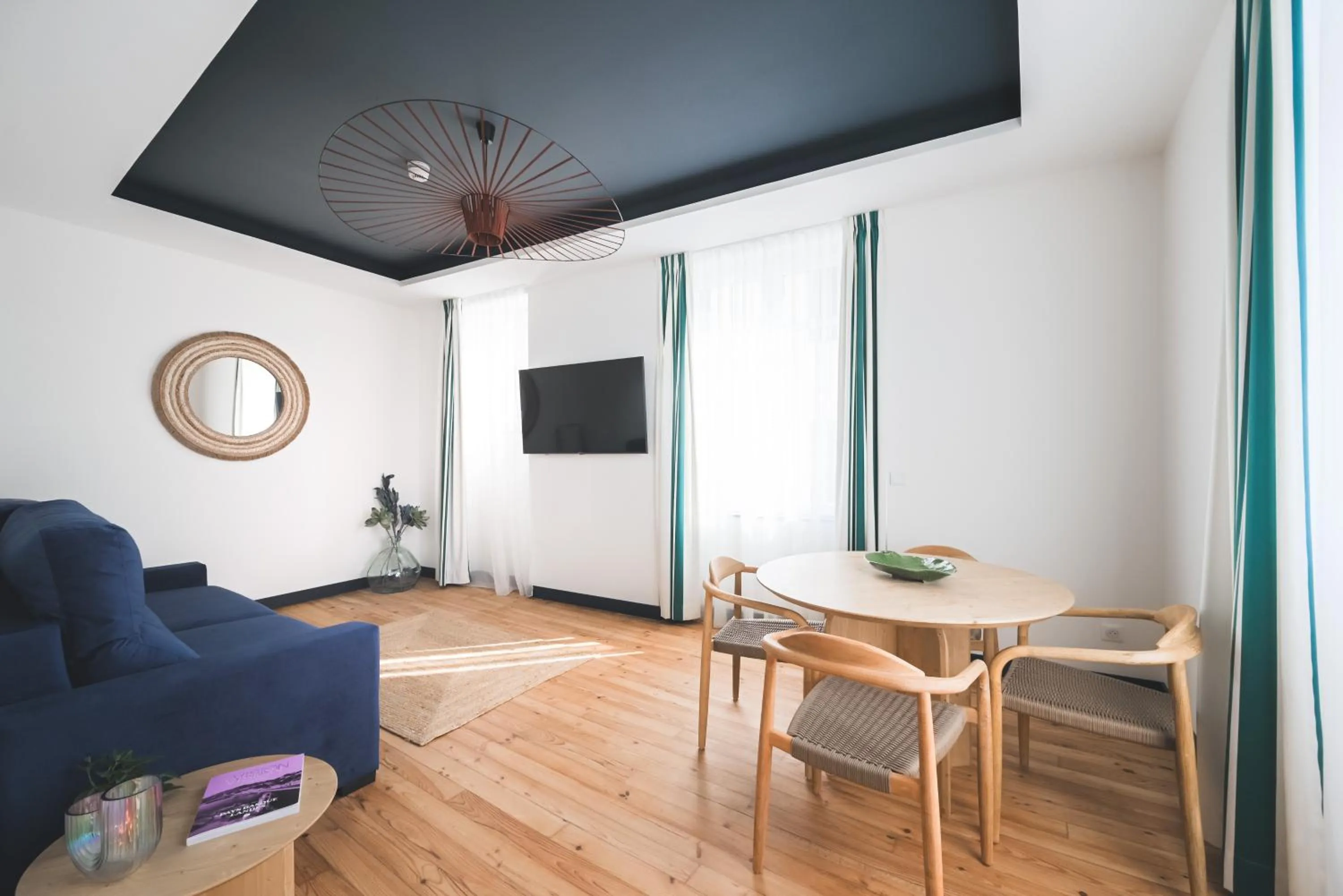 Living room in MADISON Saint Jean de Luz - Handwritten Collection