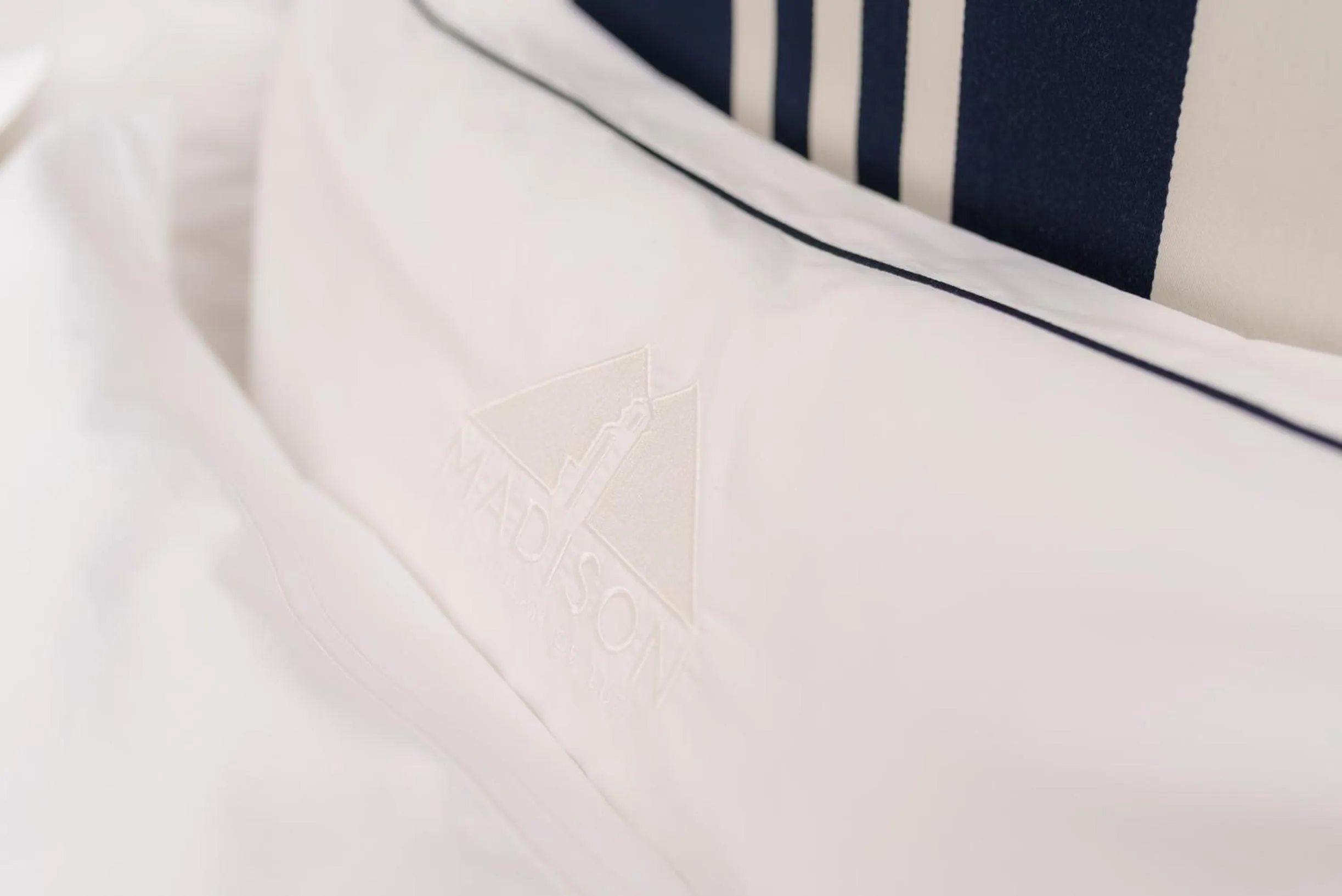 Decorative detail in MADISON Saint Jean de Luz - Handwritten Collection