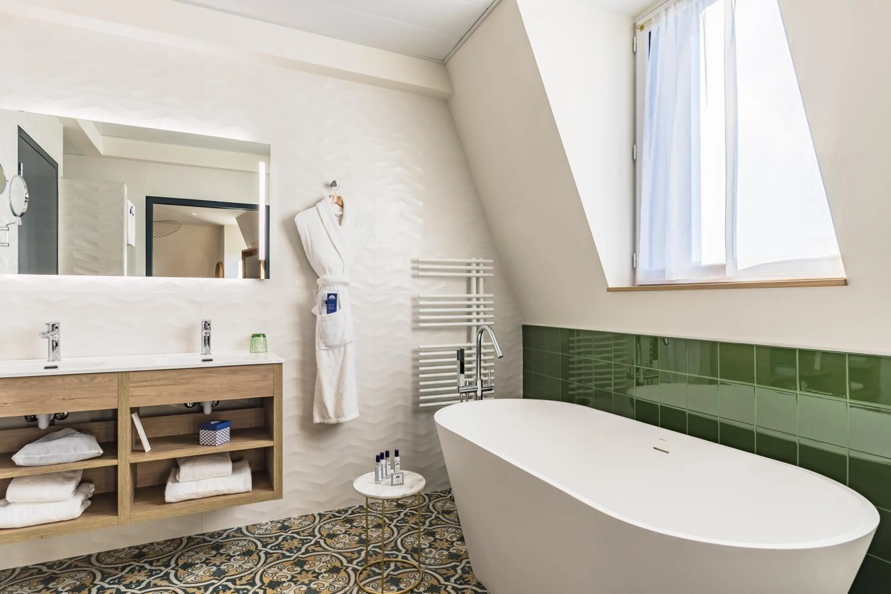 Bathroom in MADISON Saint Jean de Luz - Handwritten Collection