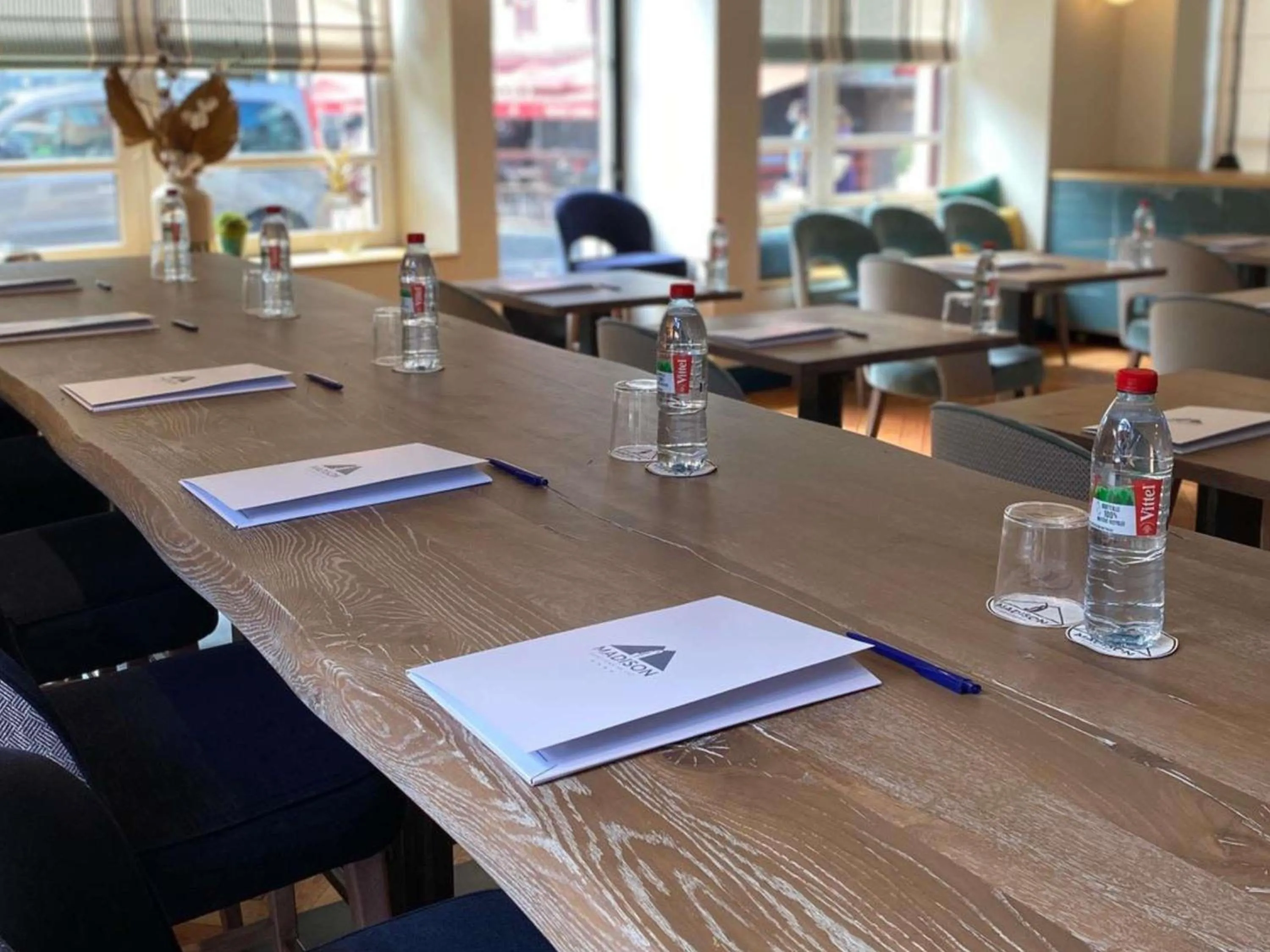 Meeting/conference room in MADISON Saint Jean de Luz - Handwritten Collection
