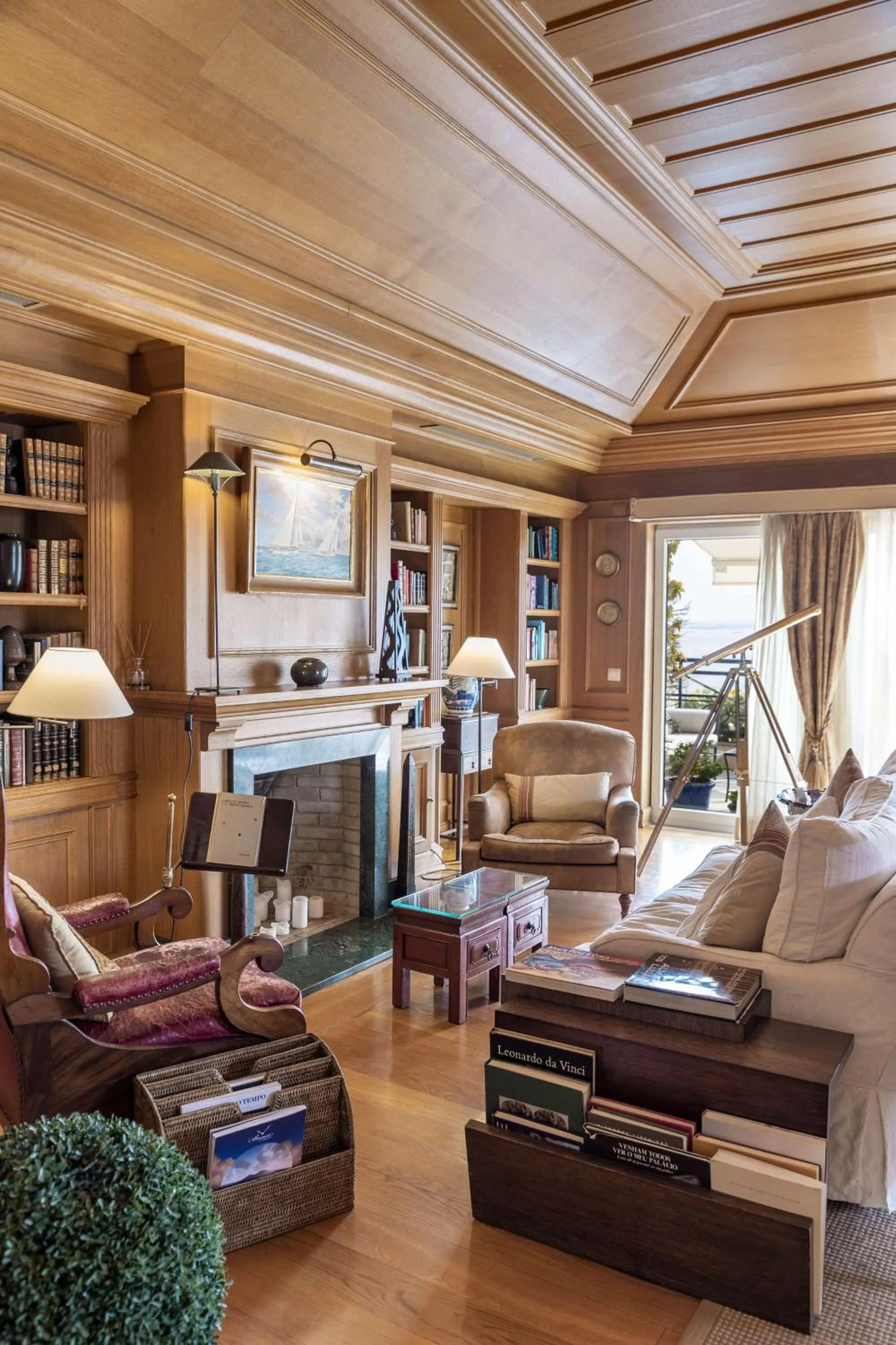 Lobby or reception in As Janelas Verdes Inn - Lisbon Heritage Collection - Riverside