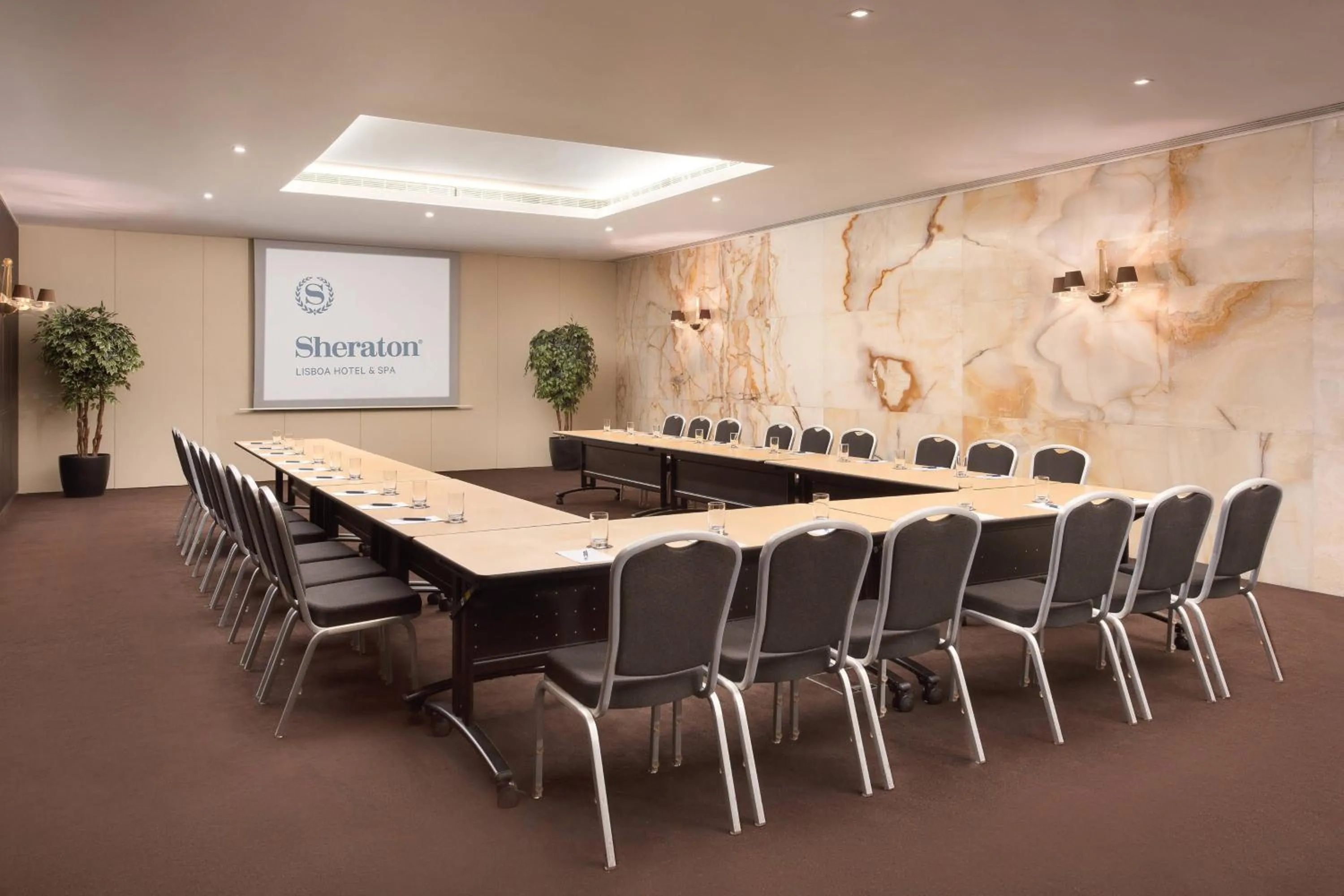 Meeting/conference room in Sheraton Lisboa Hotel & Spa