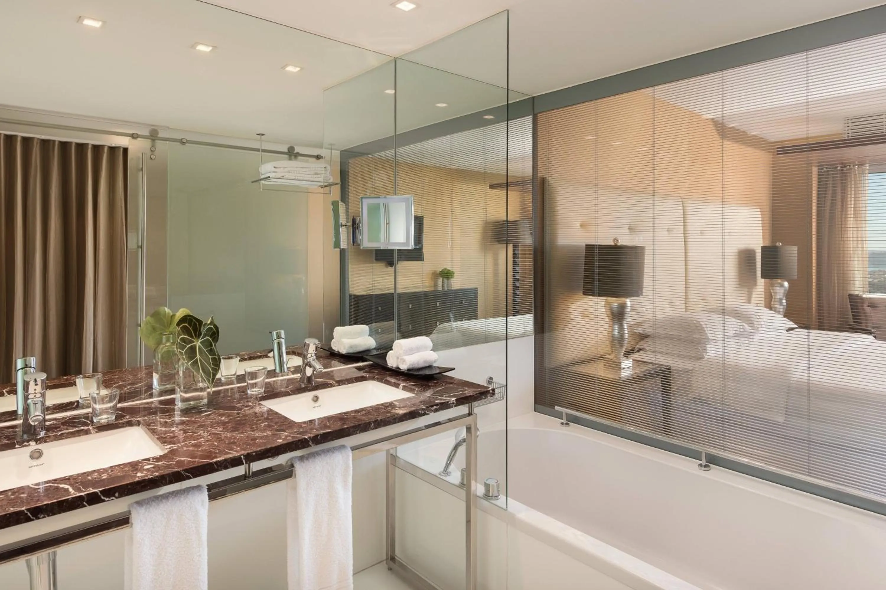 Bathroom in Sheraton Lisboa Hotel & Spa