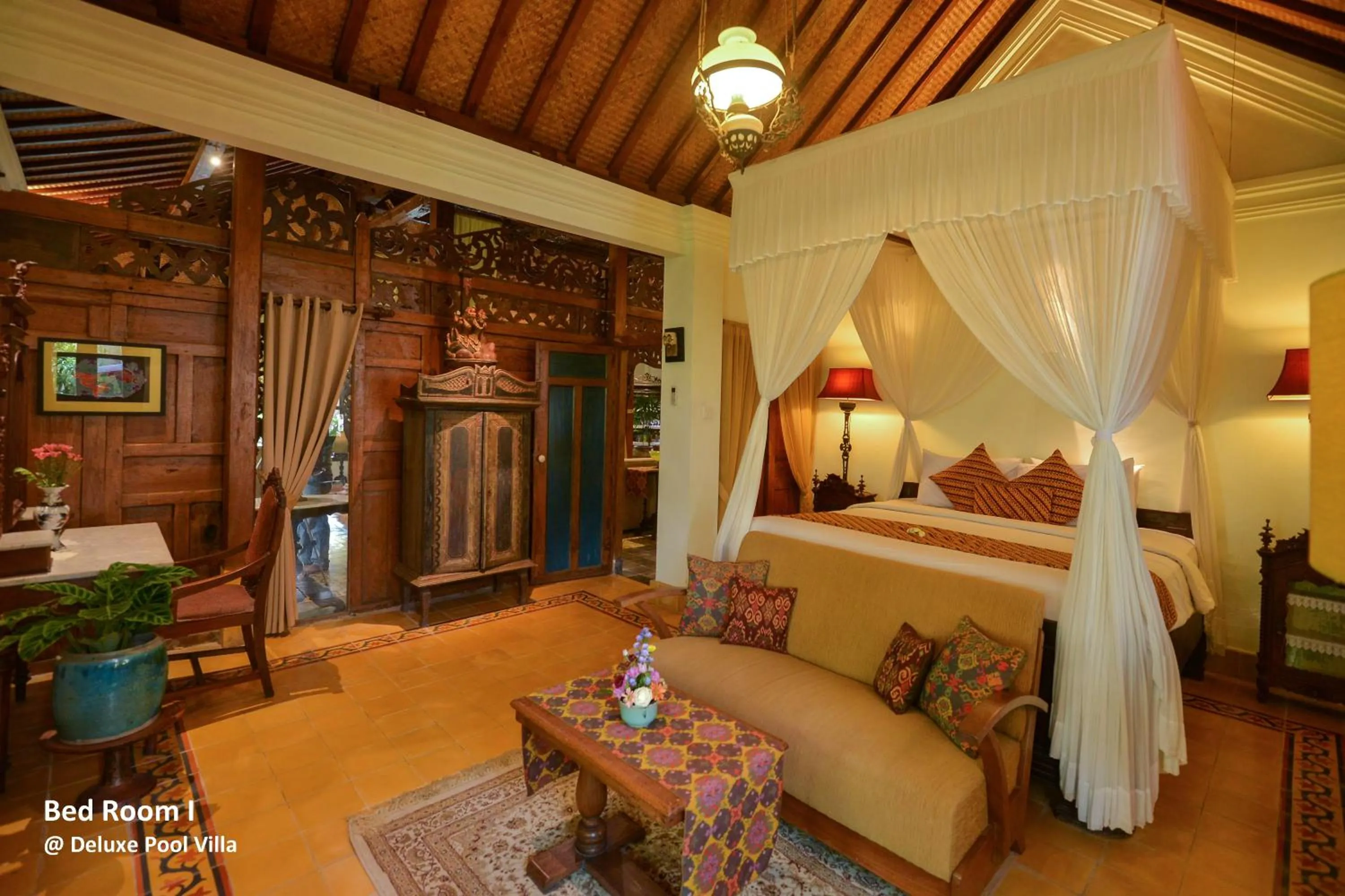 Bed in Ubud Syailendra Villas