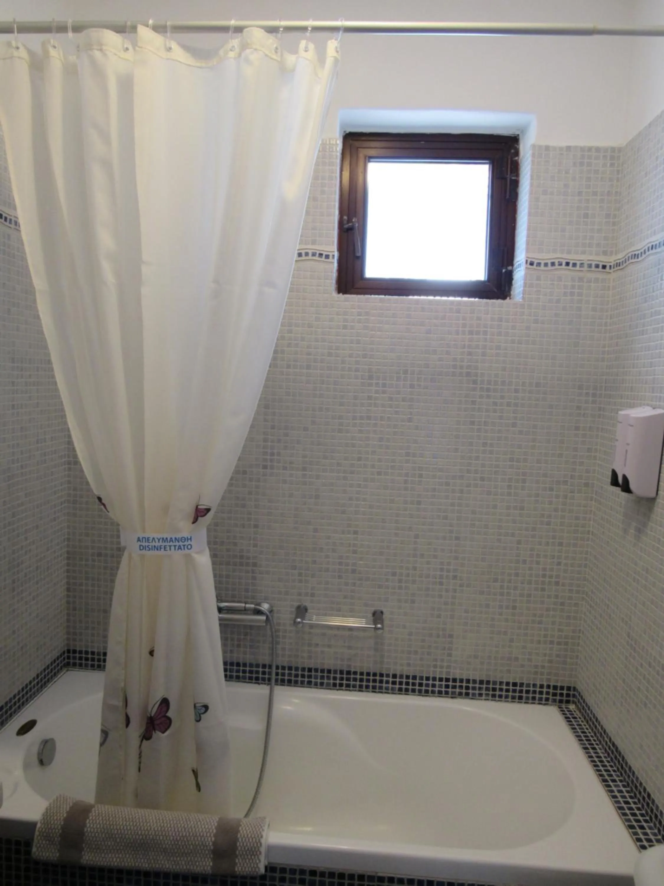 Bathroom in Kallisto studios