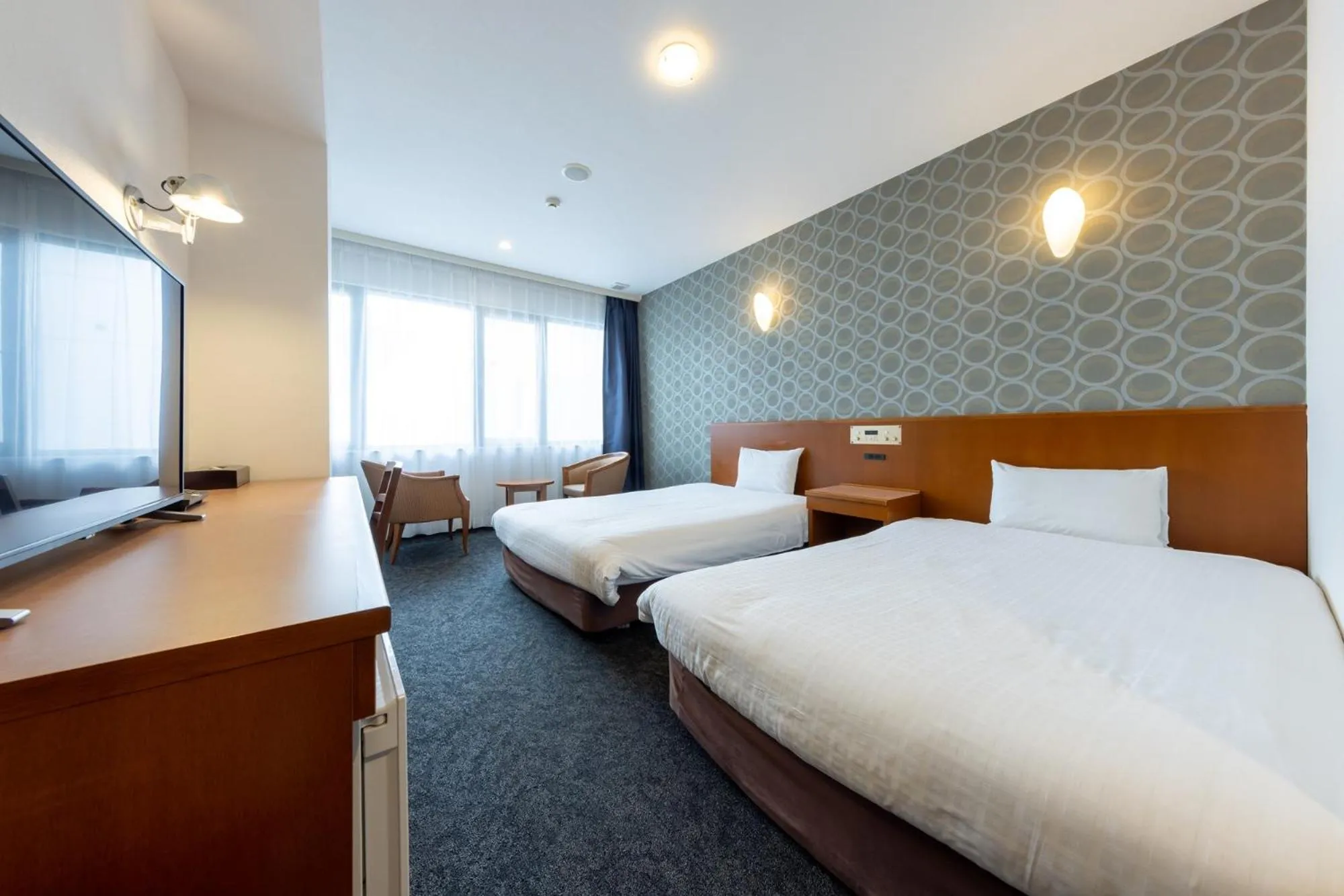 Photo of the whole room, Bed in Sun Palace Hotel