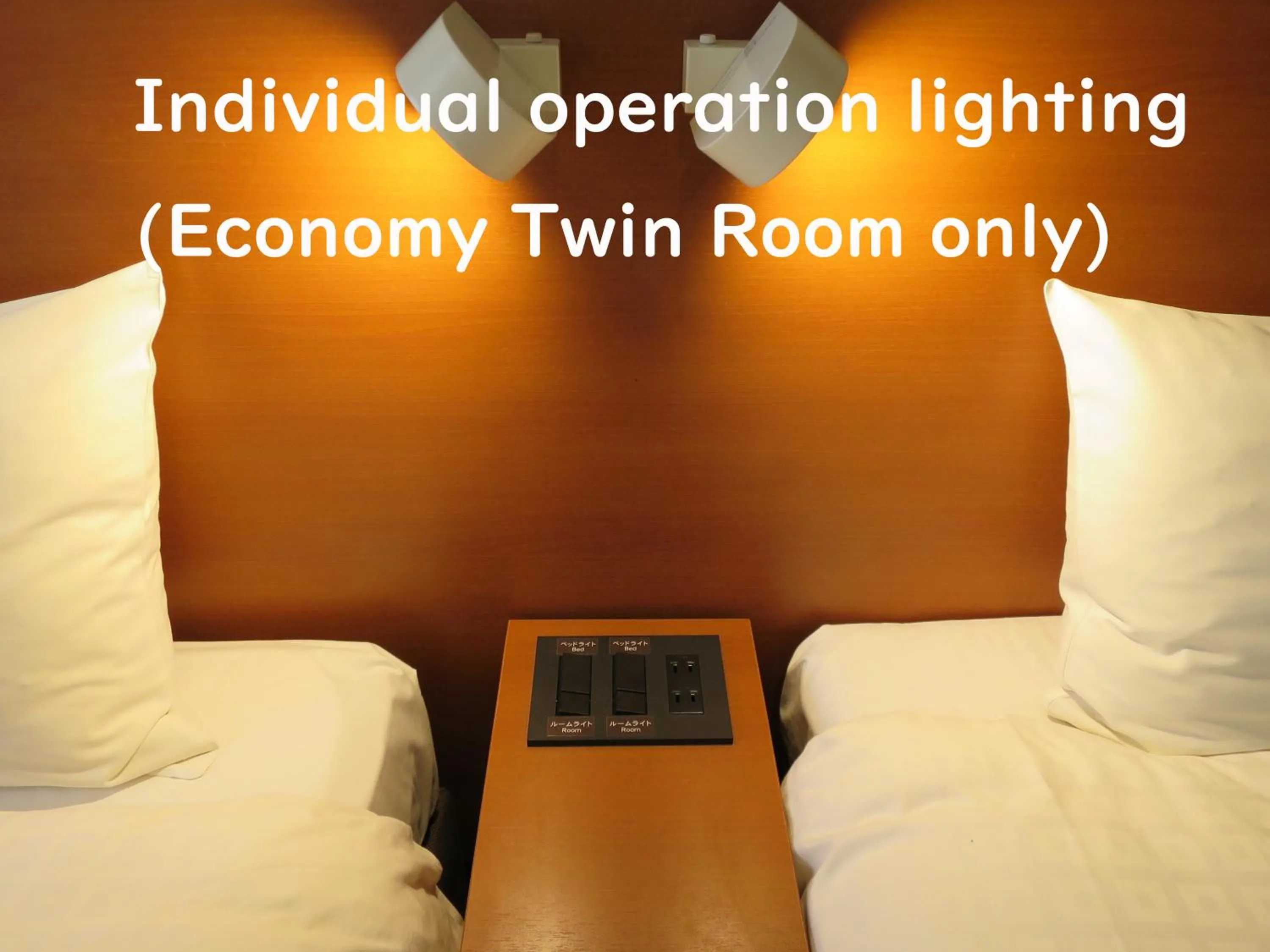 Bed in Sun Palace Hotel