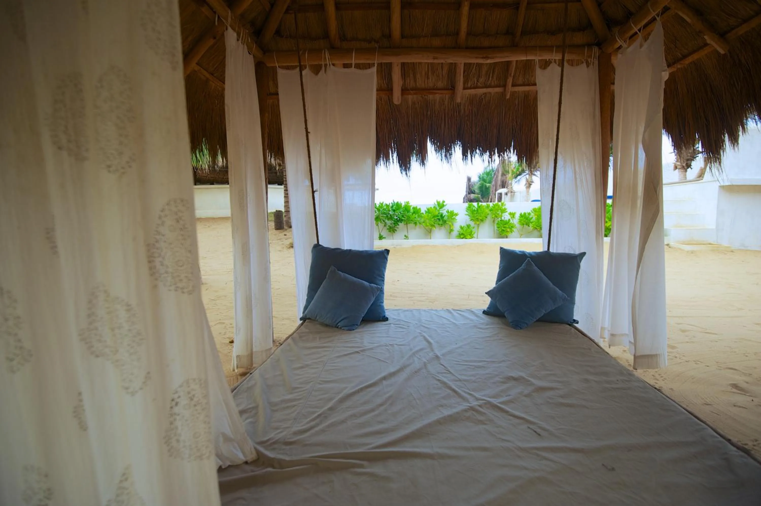 Bed in Dolphin Beach Resort