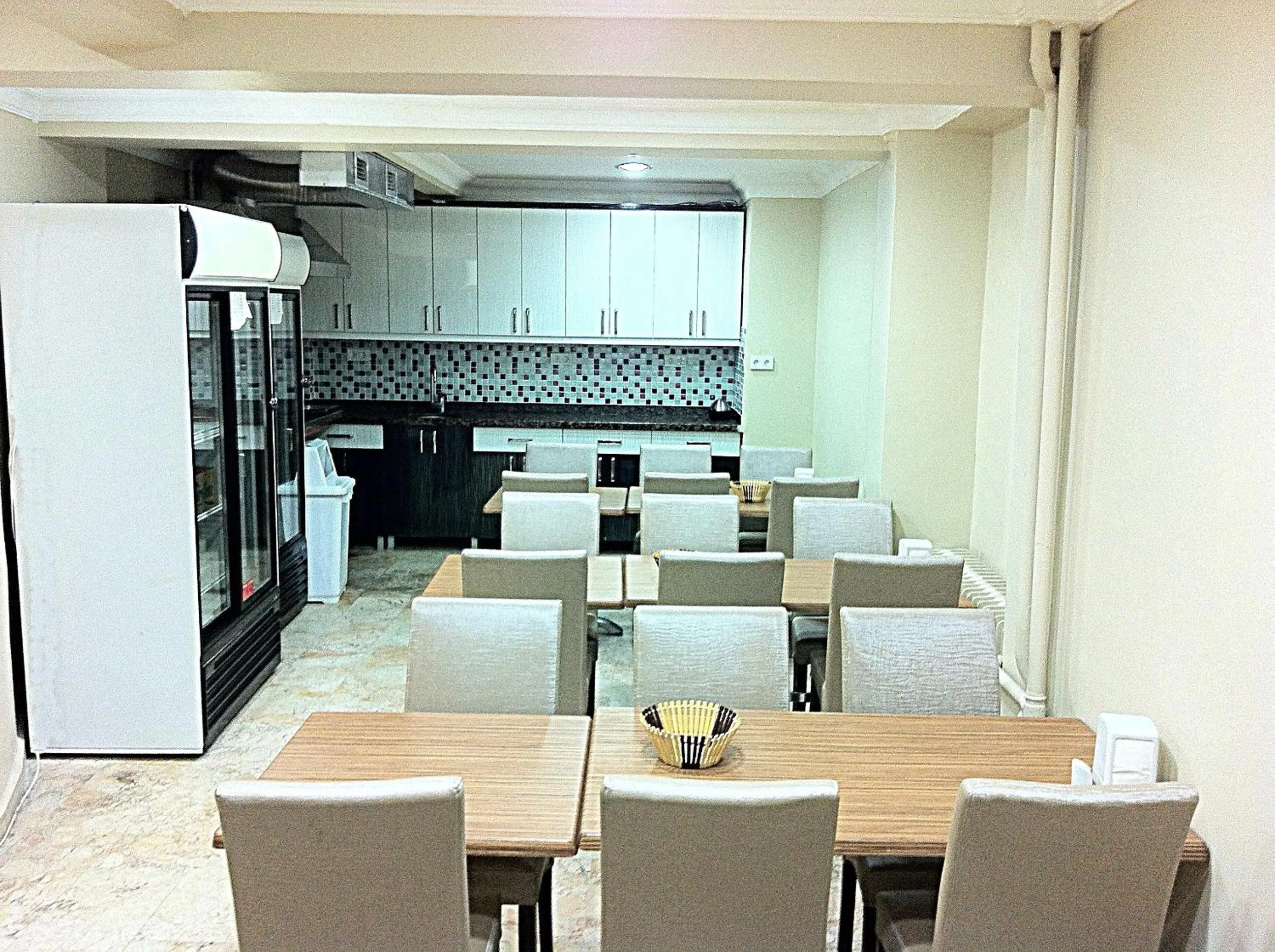 Communal kitchen in Hotel Yonca