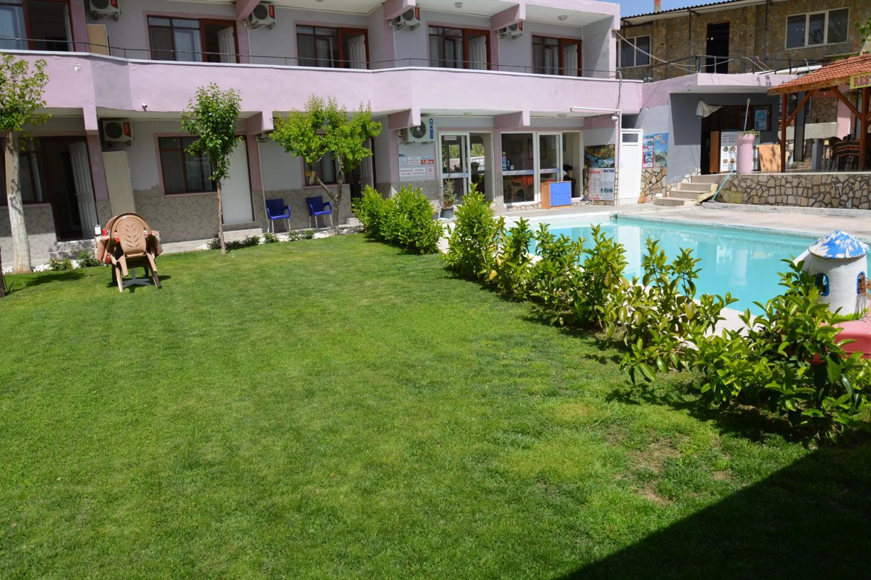 Day in Sunrise Aya Hotel