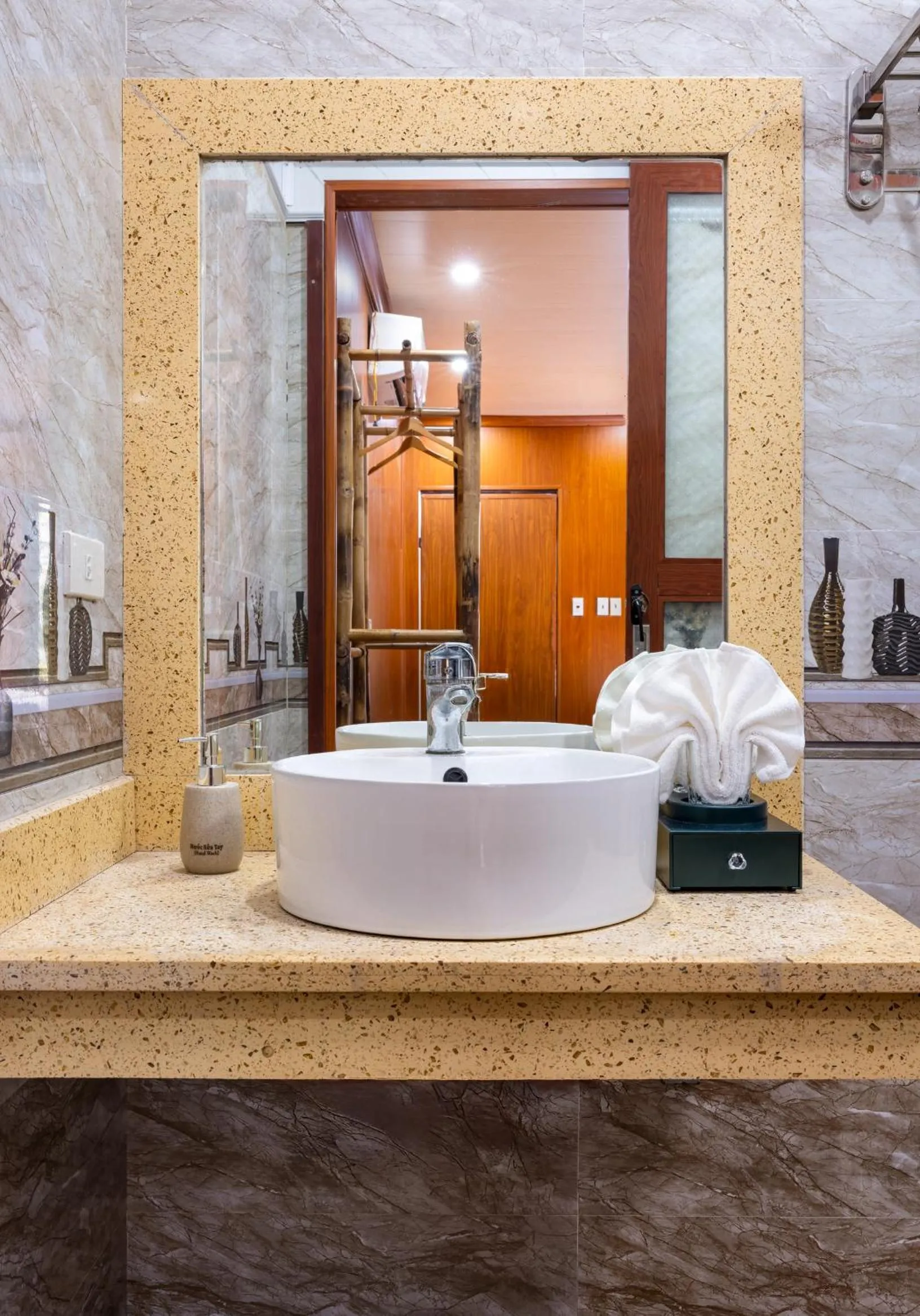 Shower in Eco Field Nest Tam Coc