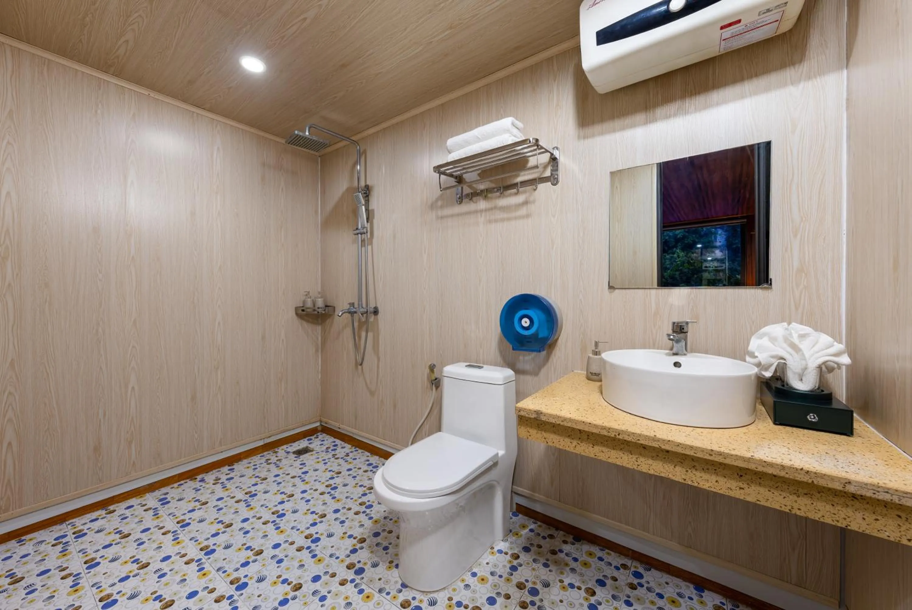 Shower in Eco Field Nest Tam Coc