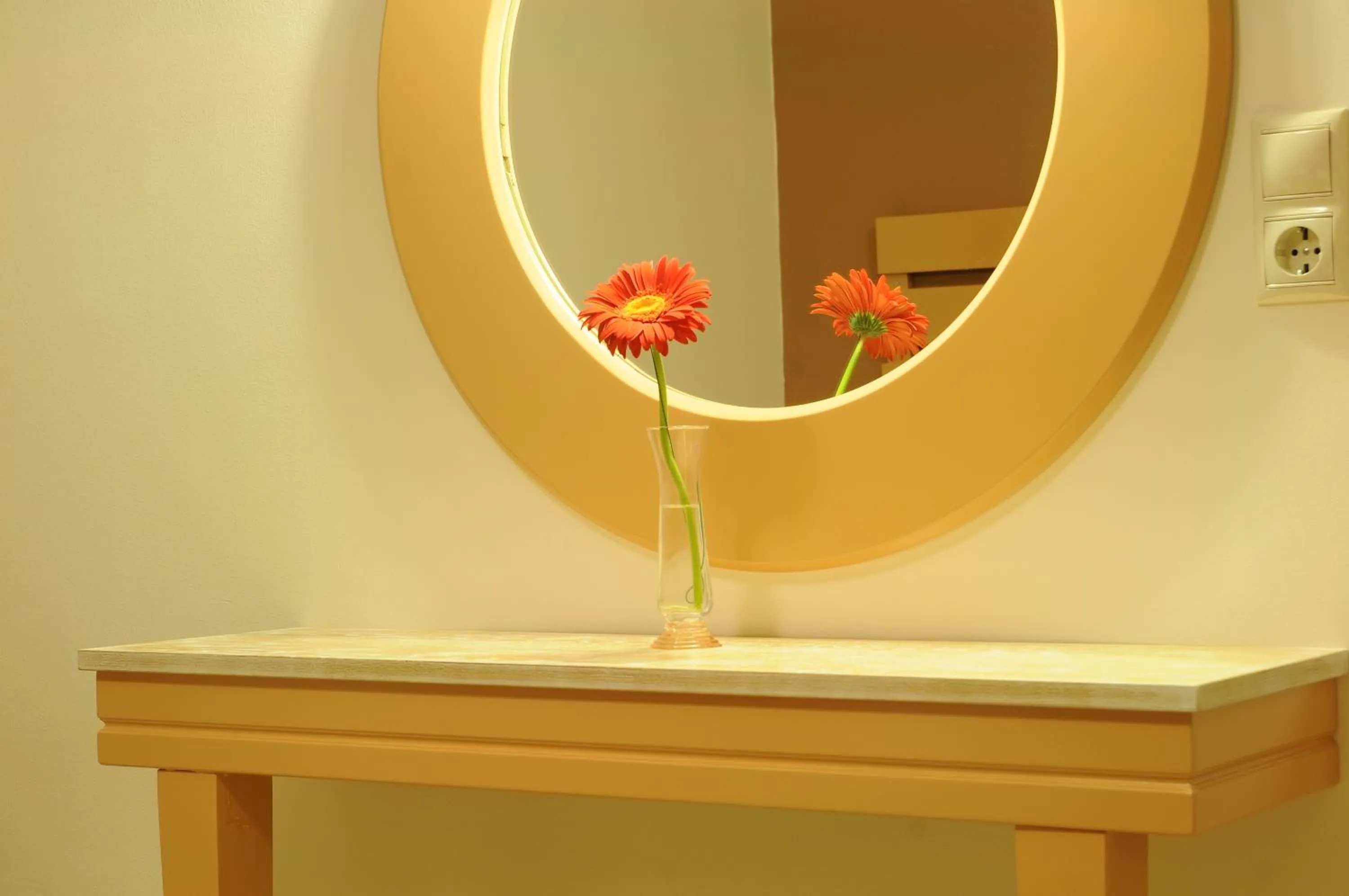 Decorative detail in Park Hotel