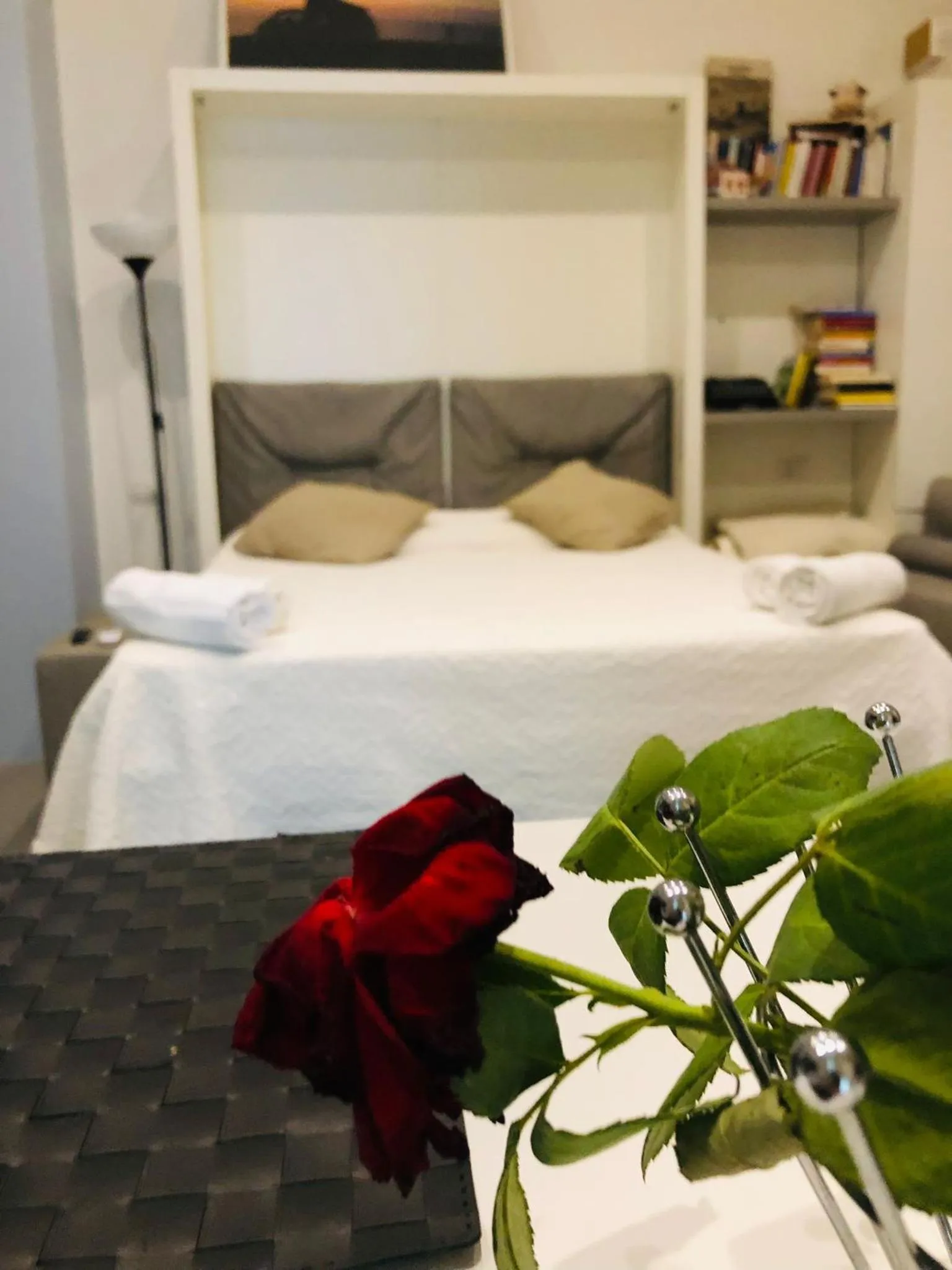 Bed in The Station Napoli